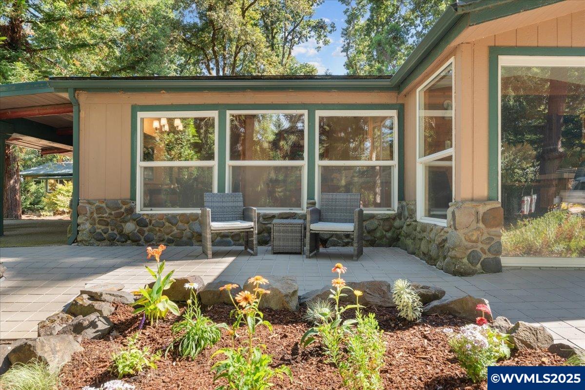 17425 South Abiqua Rd NE