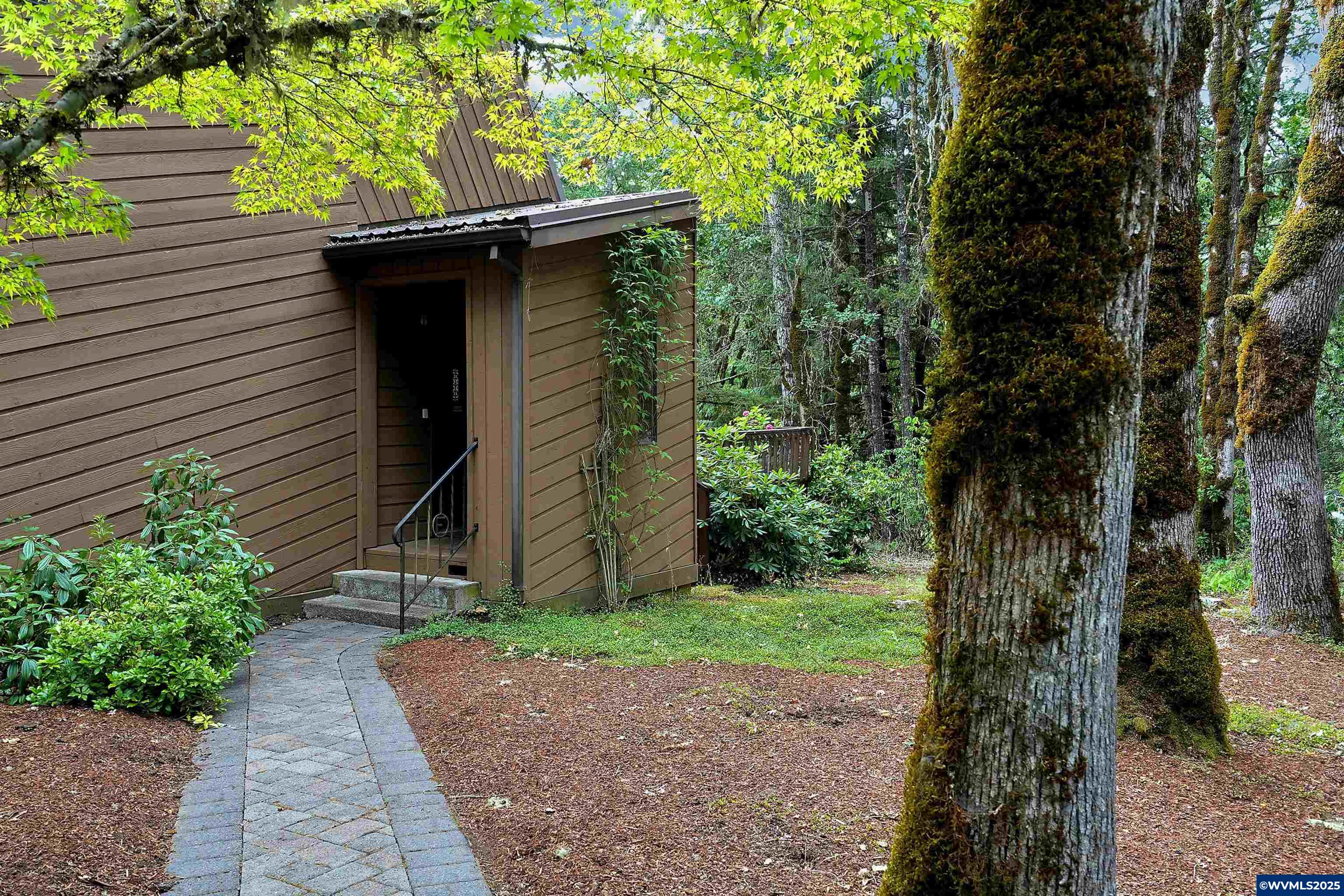 375 Pioneer Rd