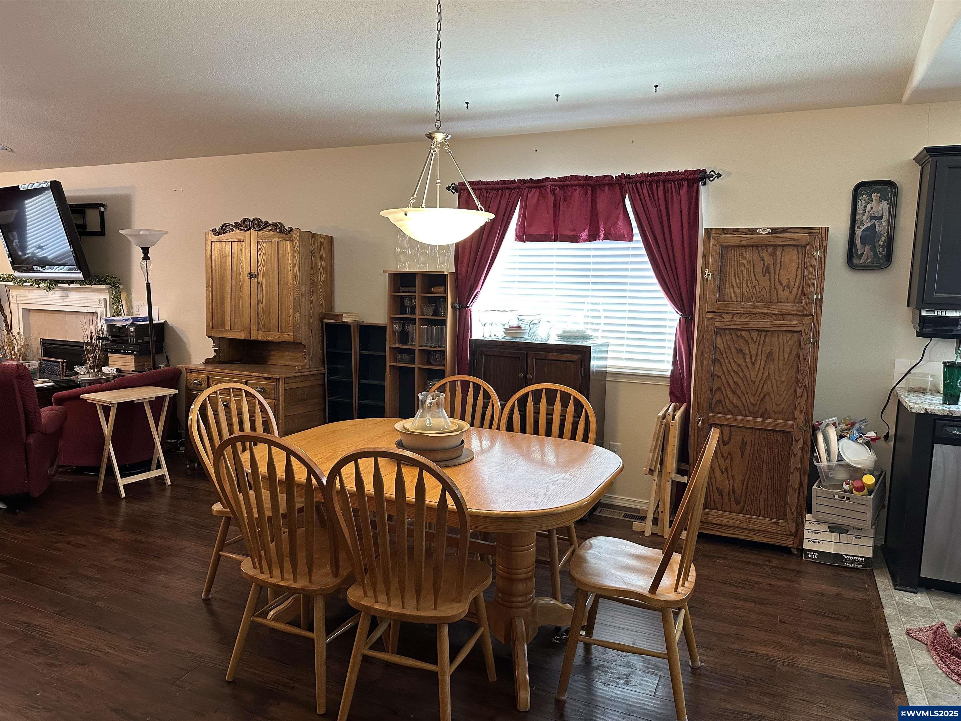 3837 Casting St SE