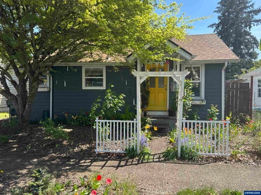 1018 7TH ST NW, SALEM, OR 97304 - Image 8e90ea8d2d5cc4e3fce8c9667bc516ce/1726686554