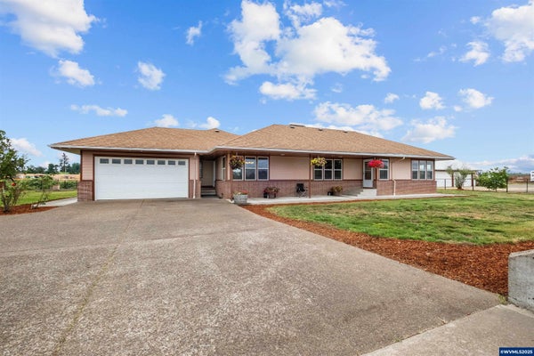 8758 STAYTON RD SE, TURNER, OR 97392 - Image 8eee2cc89b215427892e3b24c75ddb49/3089194431