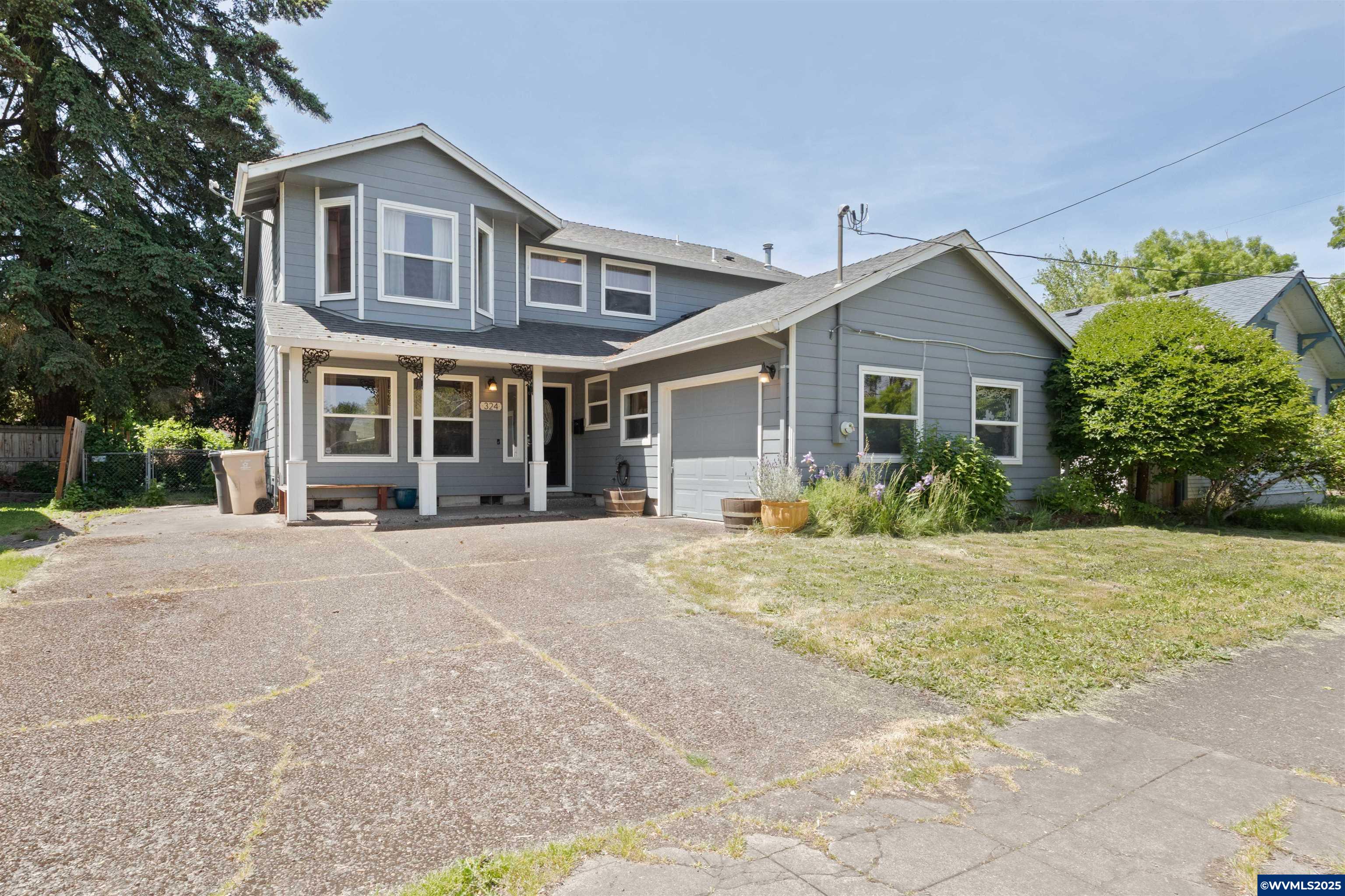 324 Jefferson St SE
