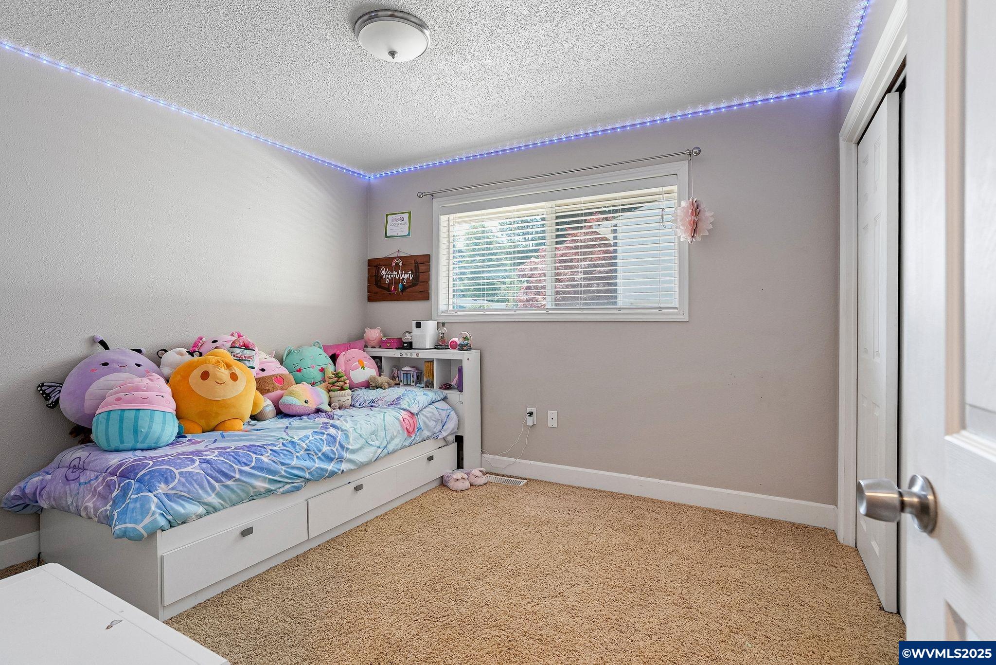 Salem, Oregon 97302, United States, 3 Bedrooms Bedrooms, ,2 BathroomsBathrooms,Residential,Pending,151852