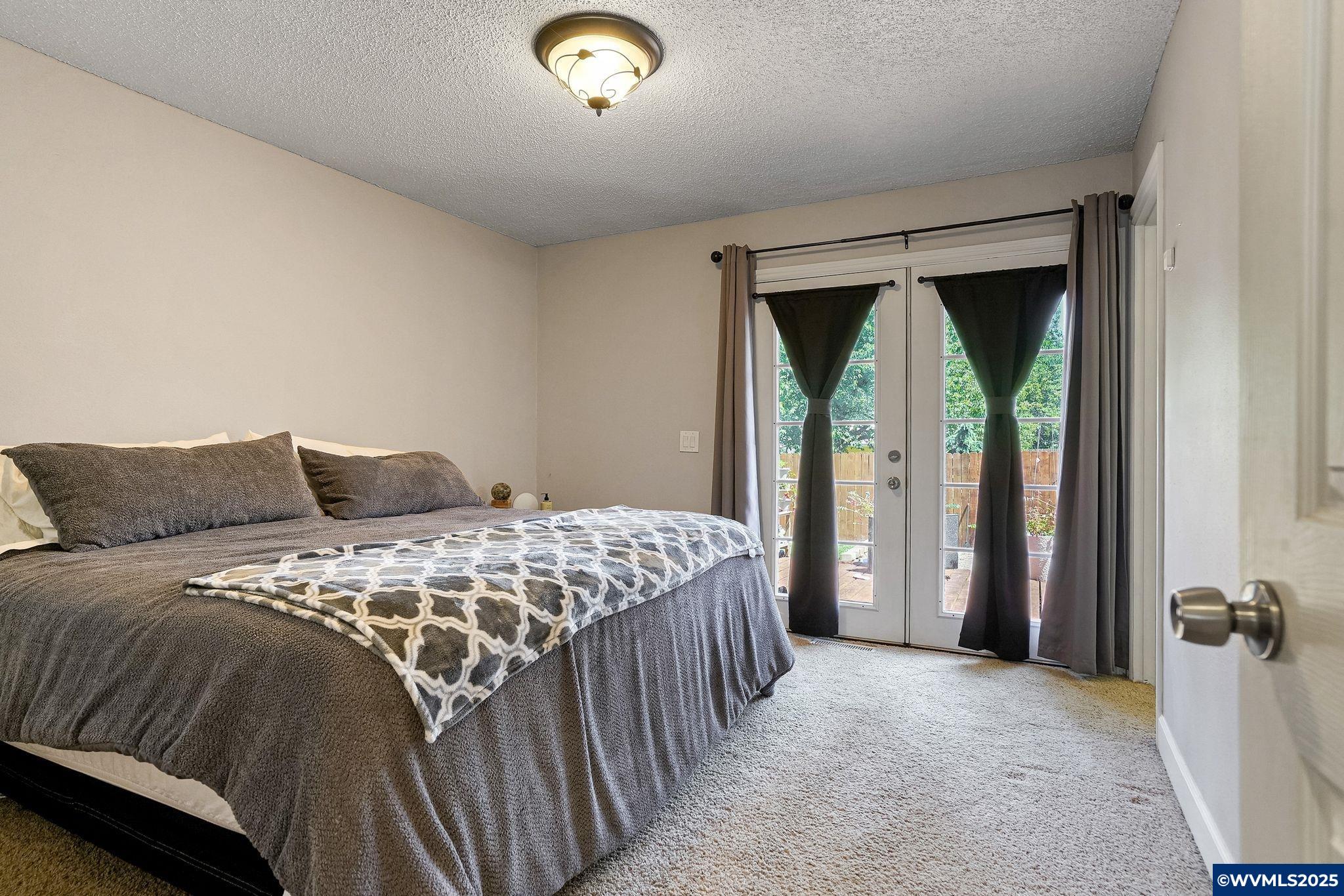 Salem, Oregon 97302, United States, 3 Bedrooms Bedrooms, ,2 BathroomsBathrooms,Residential,Pending,151852