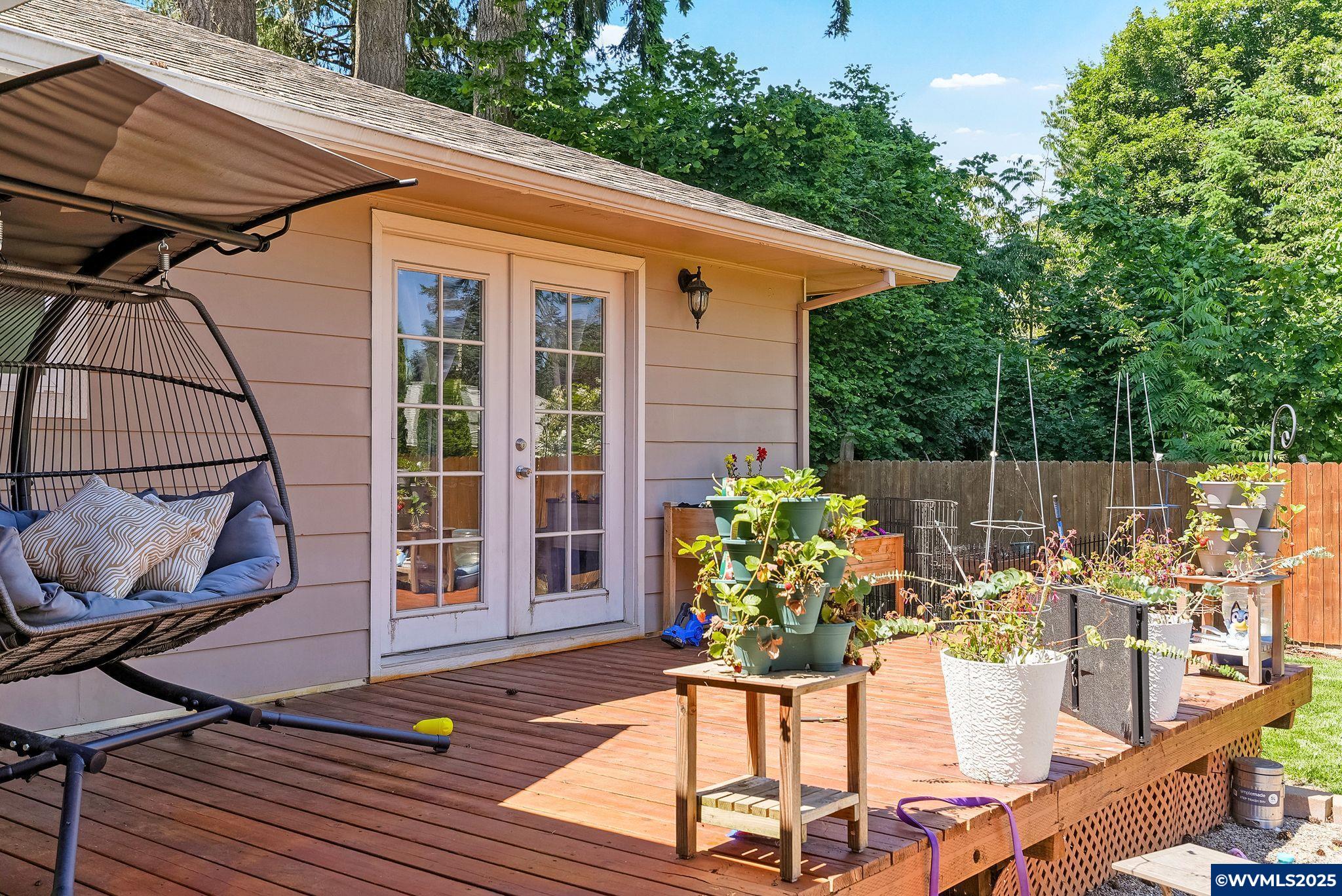 Salem, Oregon 97302, United States, 3 Bedrooms Bedrooms, ,2 BathroomsBathrooms,Residential,Pending,151852