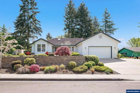 2745 NW 13th St, Corvallis, OR 97330 - MLS#: 815704