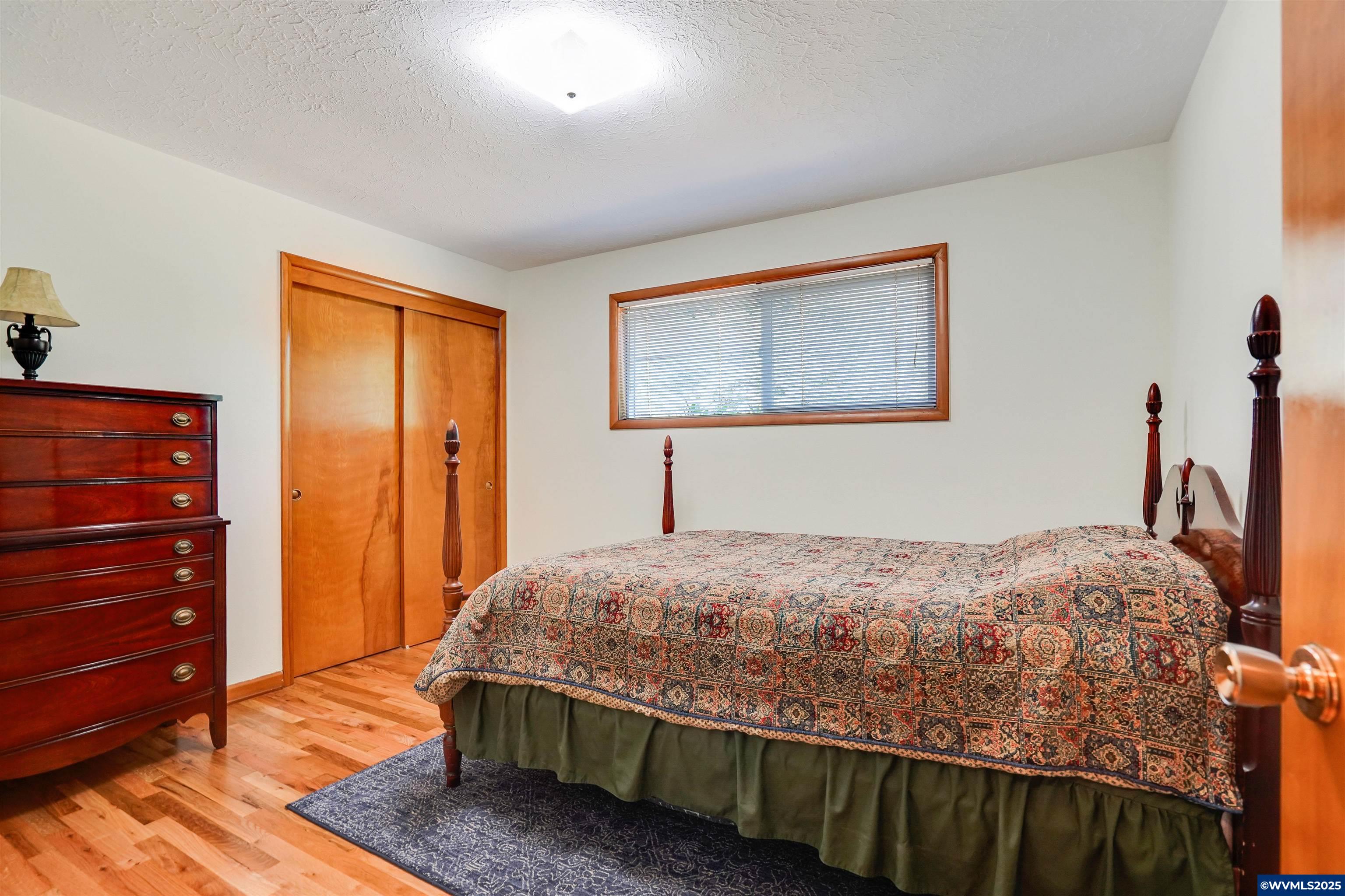 Salem, Oregon 97305, United States, 3 Bedrooms Bedrooms, ,2 BathroomsBathrooms,Residential,Pending,171085