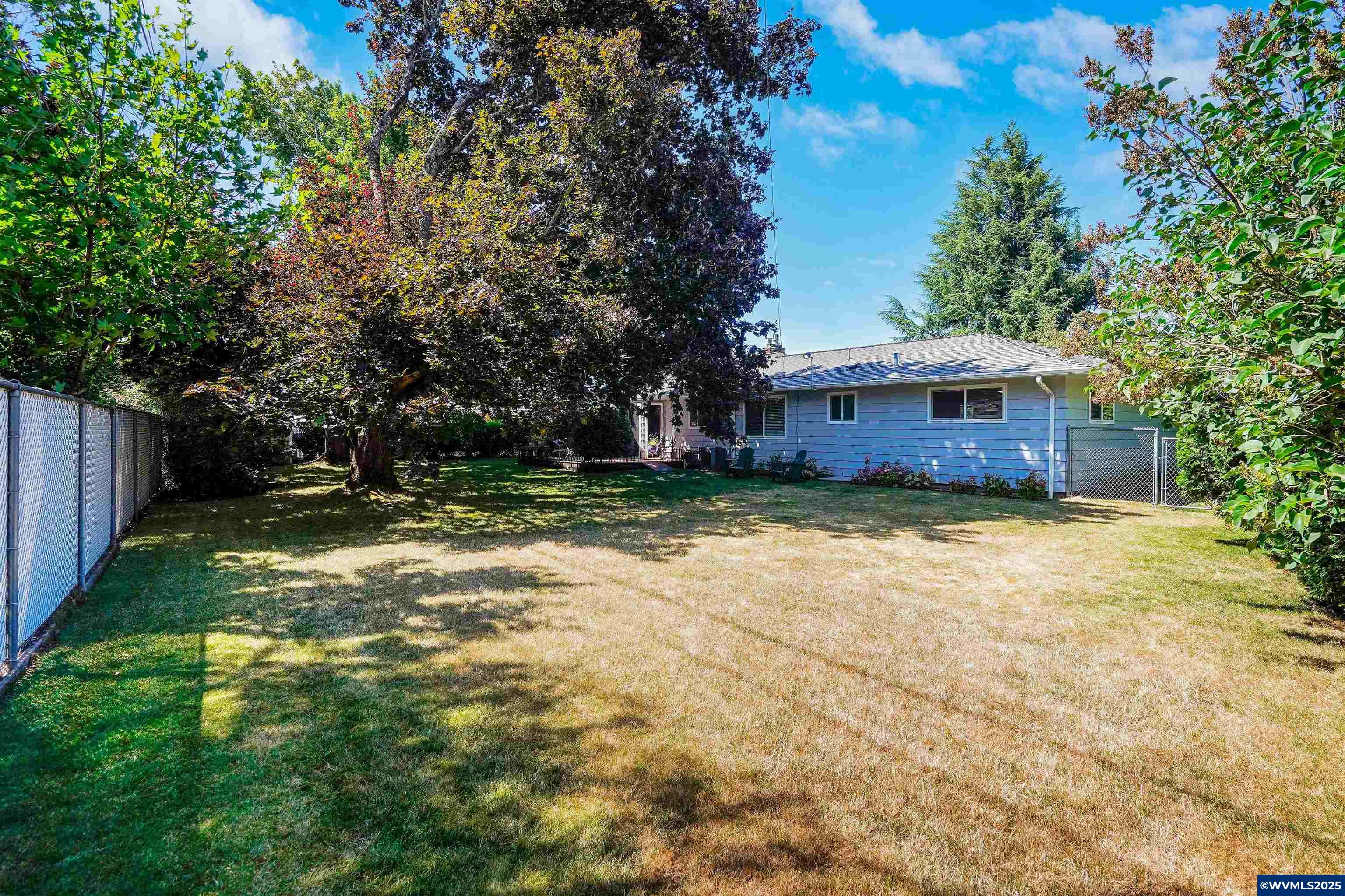 Salem, Oregon 97305, United States, 3 Bedrooms Bedrooms, ,2 BathroomsBathrooms,Residential,Pending,171085