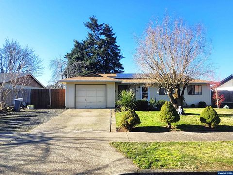 1671 Weigart Ct NE Salem OR 97305