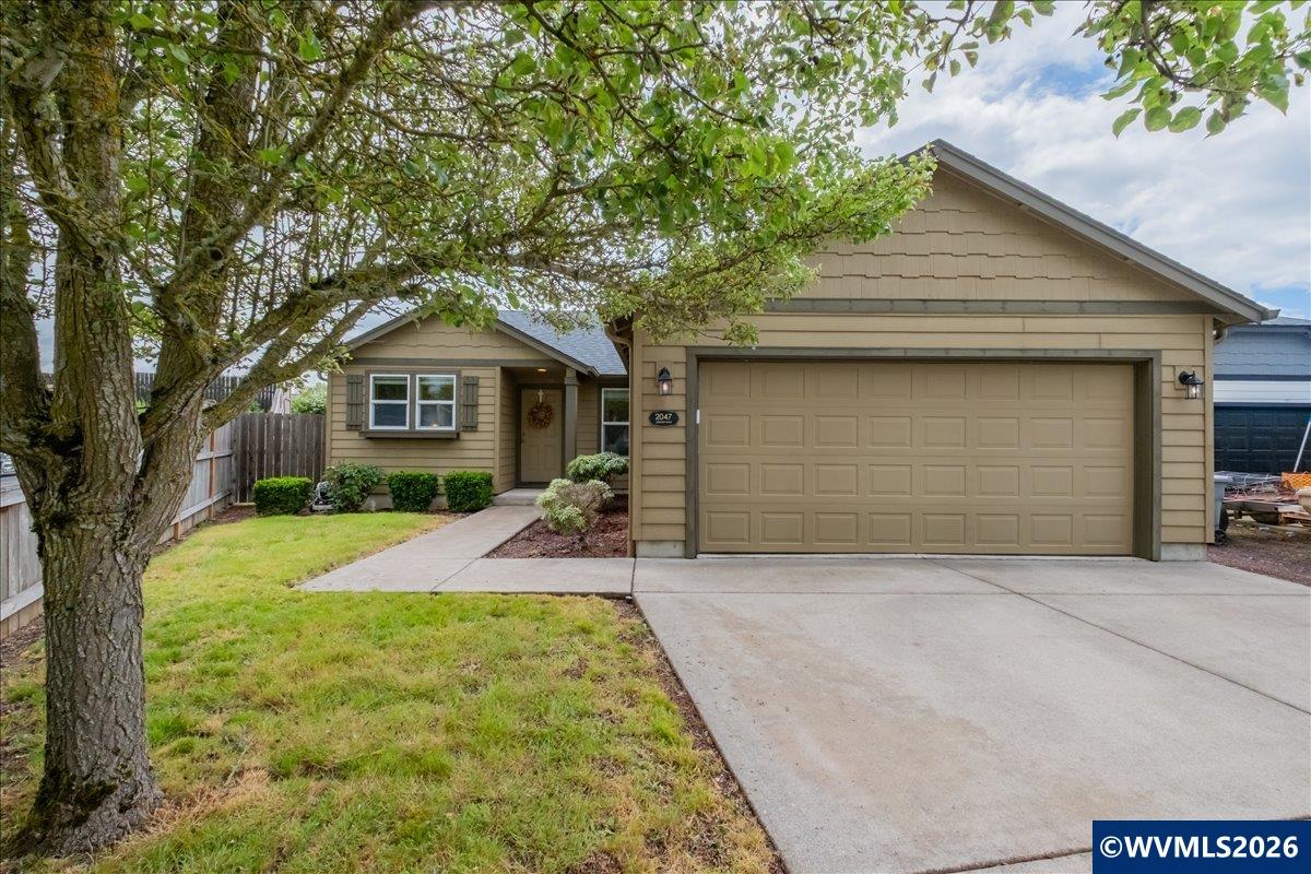 2047 Lehigh Wy SE