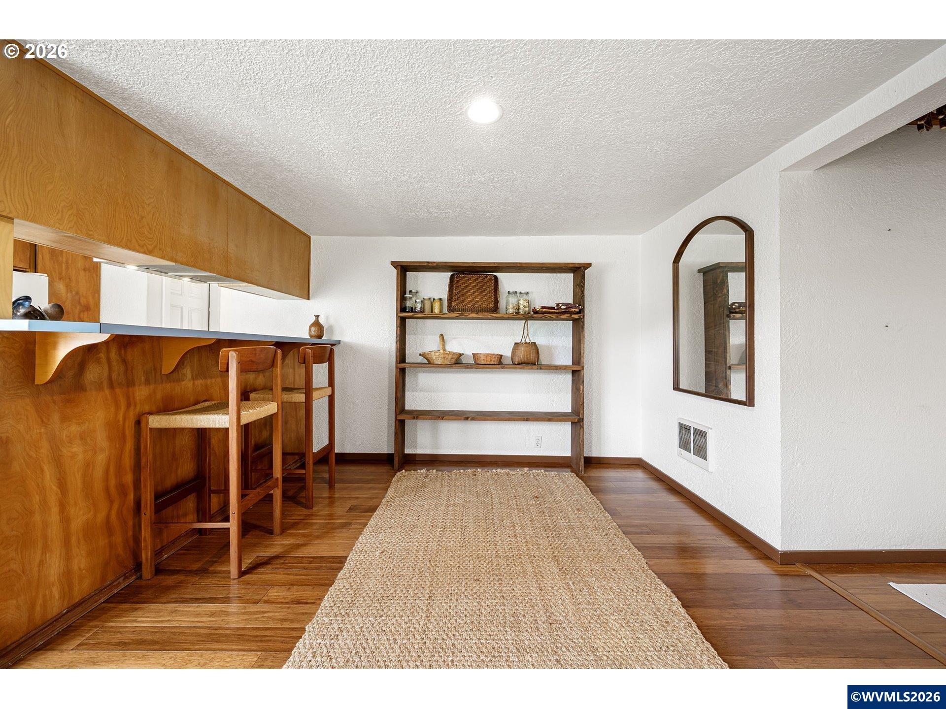 25035 Brush Creek Rd