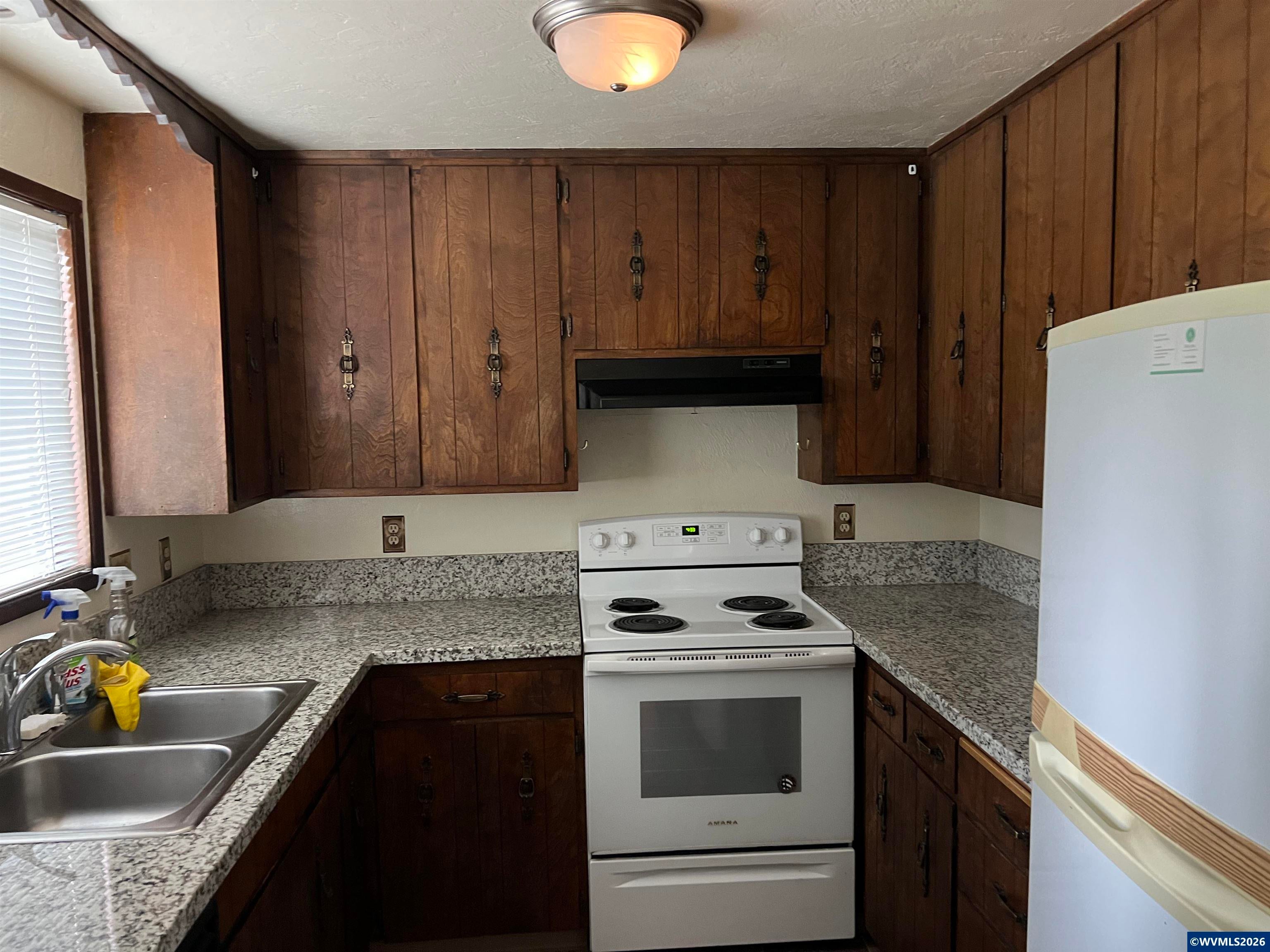 3130 NW Walnut Bl