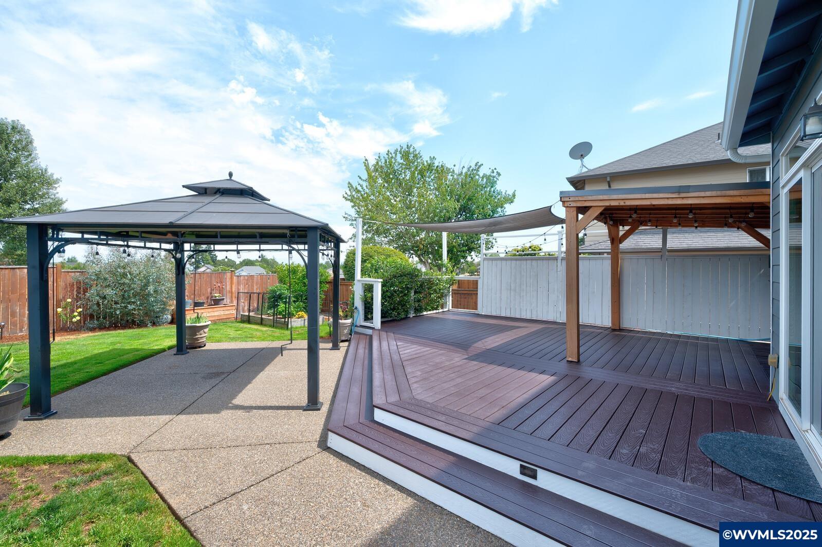 474 Stellers Eagle St NW