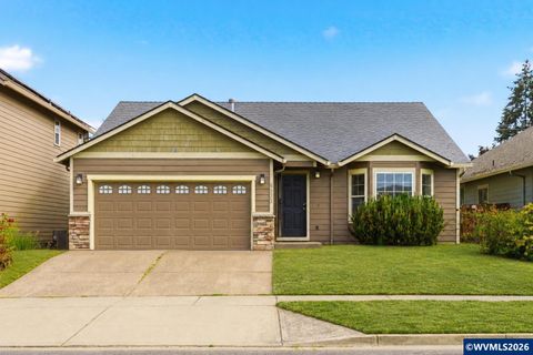 4933 Periwinkle Dr NE Salem OR 97301