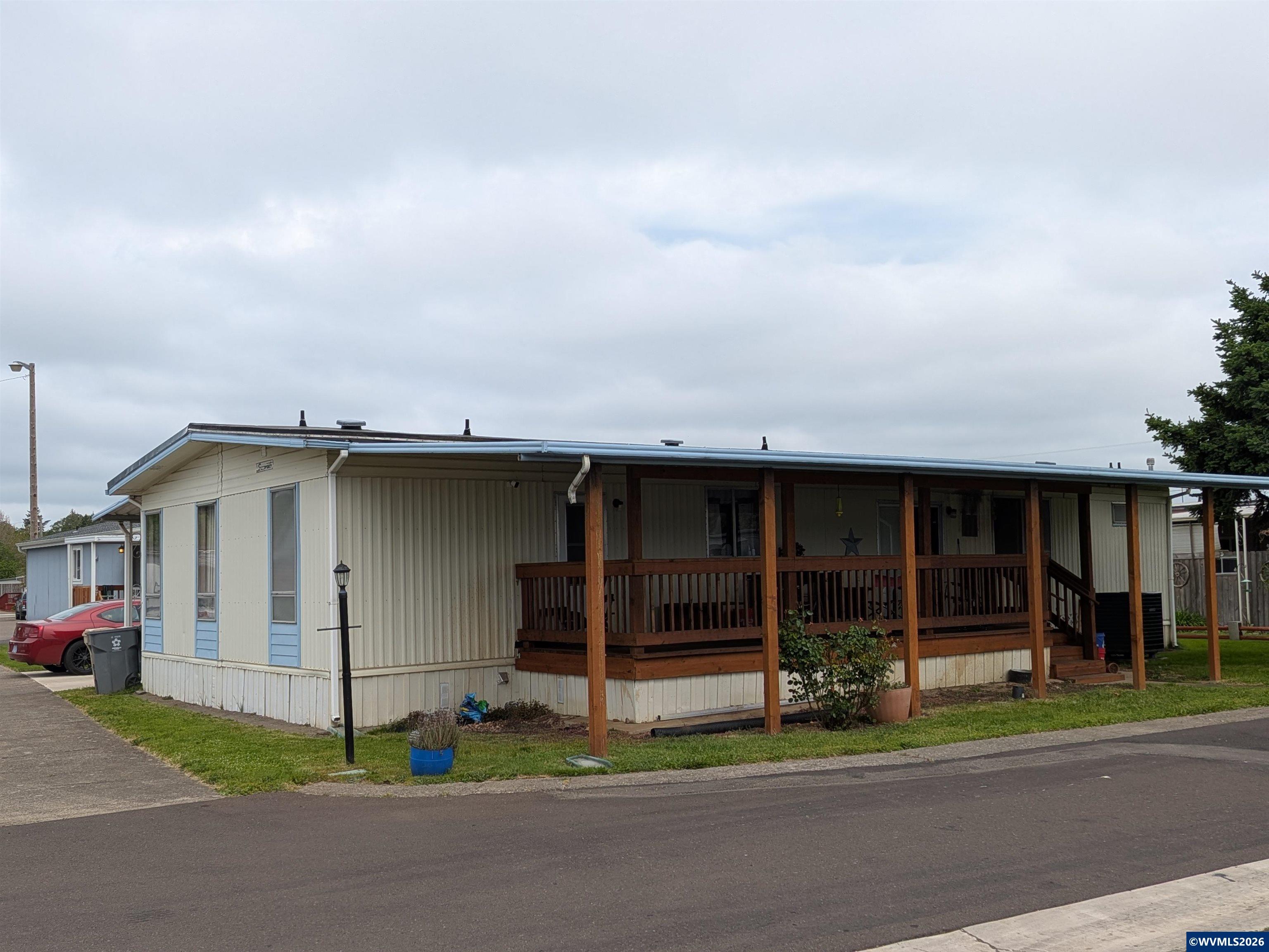 204 Cascade Dr