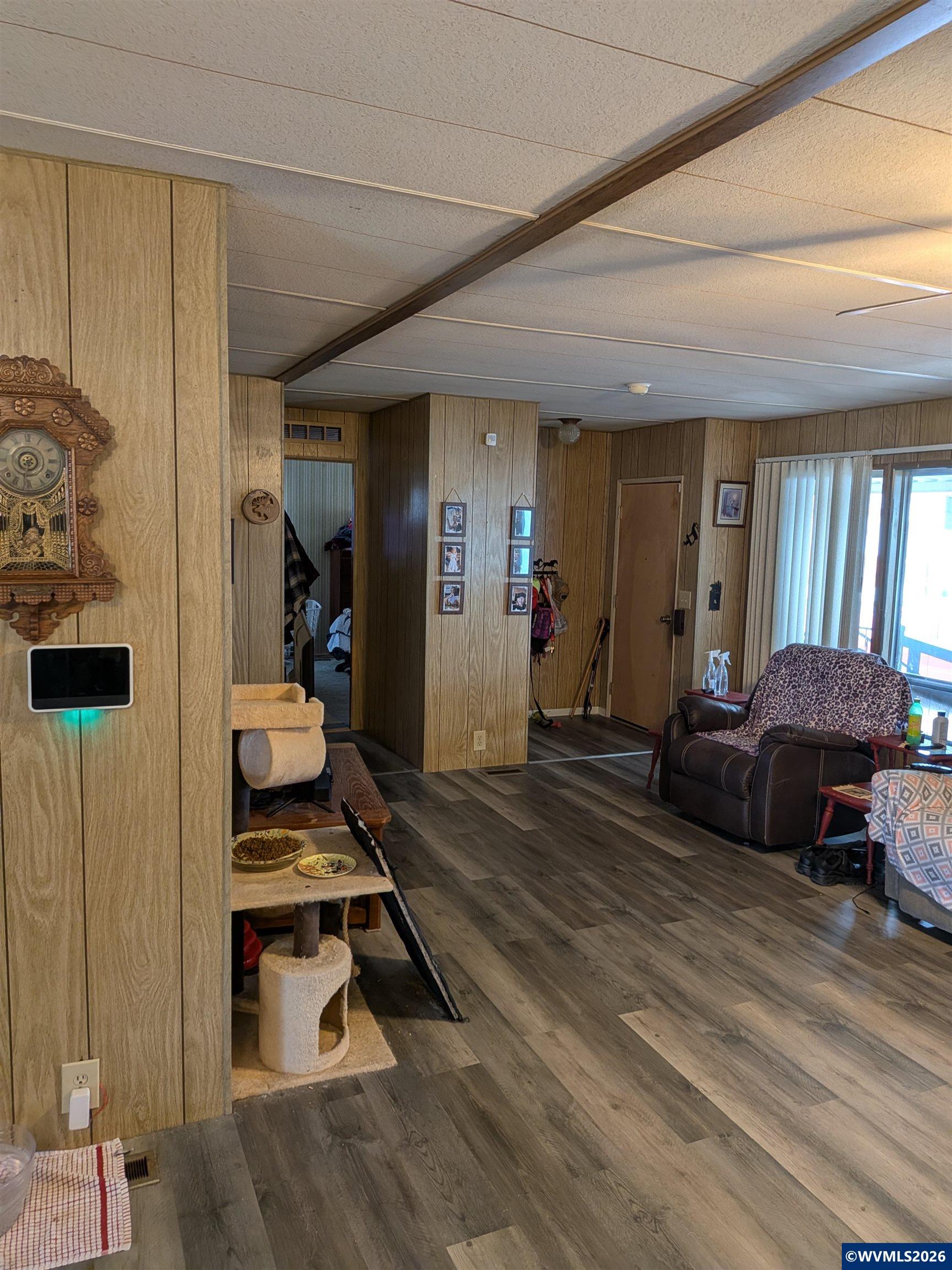 204 Cascade Dr