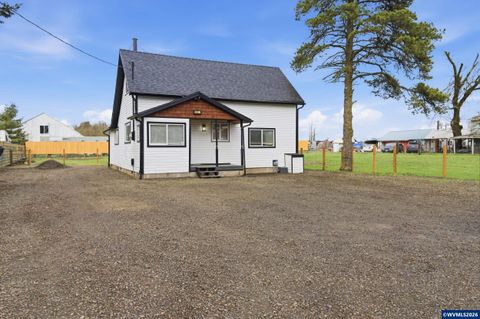 5937 Stayton Rd SE Turner OR 97392