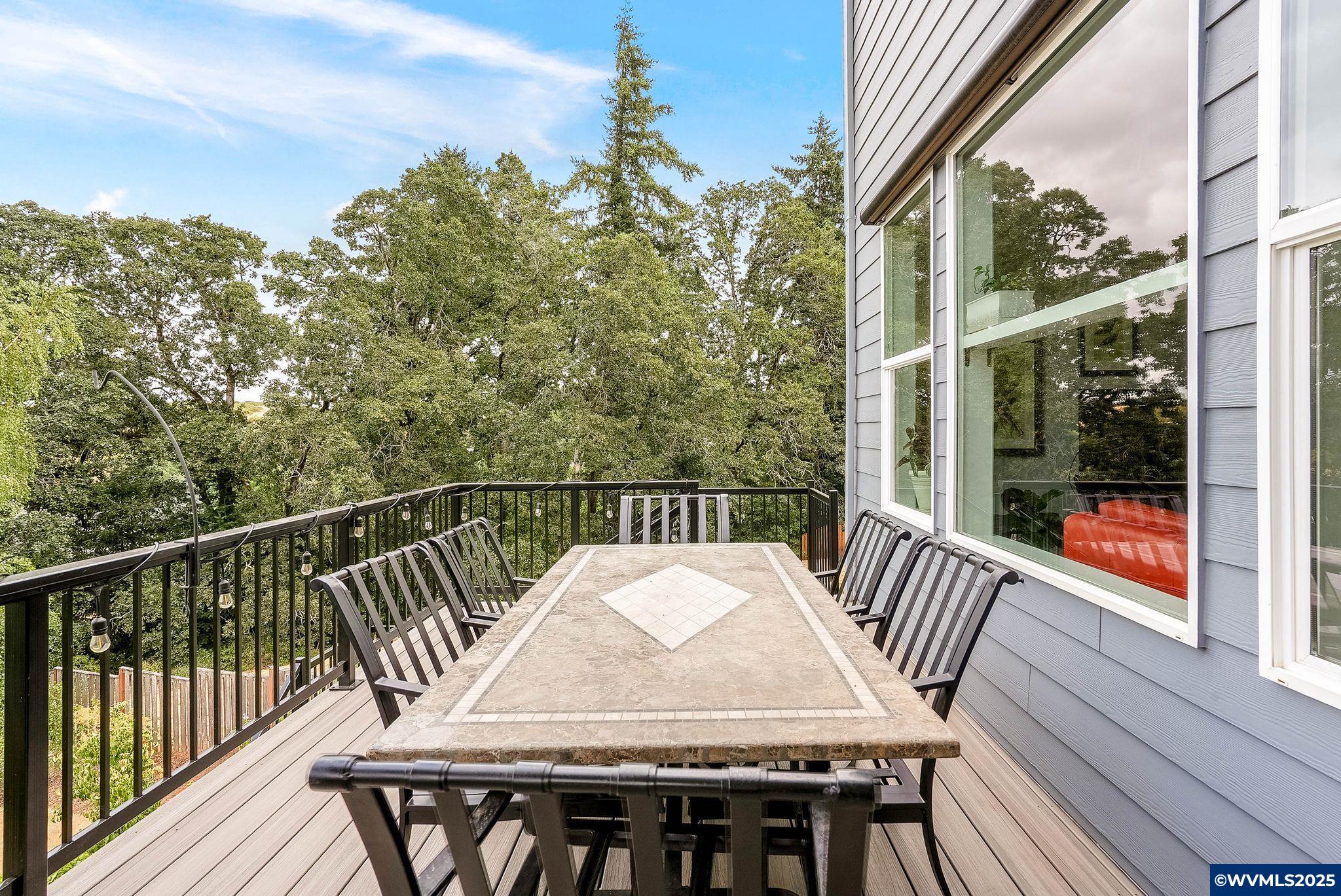 Salem, Oregon 97302, United States, 4 Bedrooms Bedrooms, ,4 BathroomsBathrooms,Residential,Active,189844