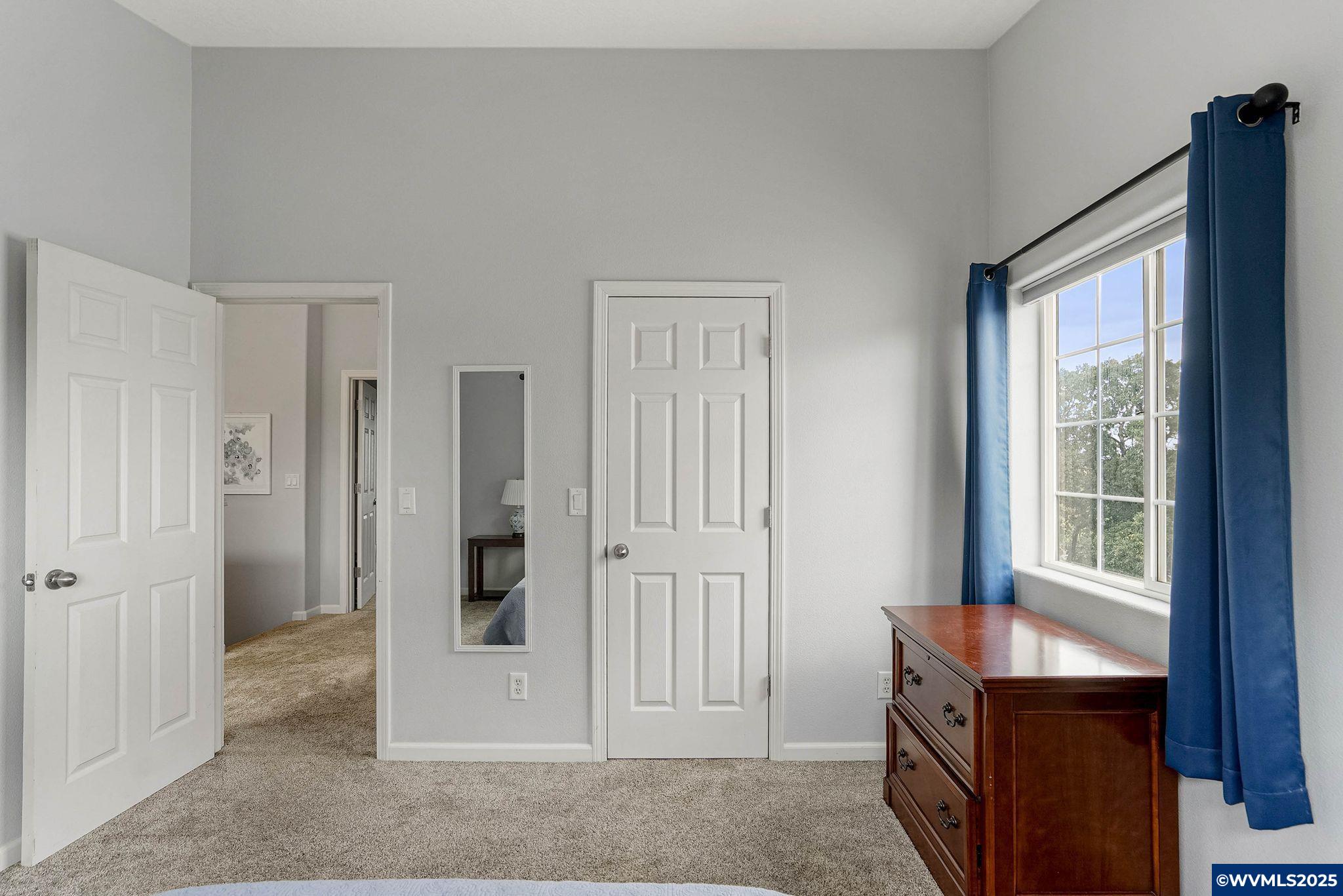 Salem, Oregon 97302, United States, 4 Bedrooms Bedrooms, ,4 BathroomsBathrooms,Residential,Active,189844