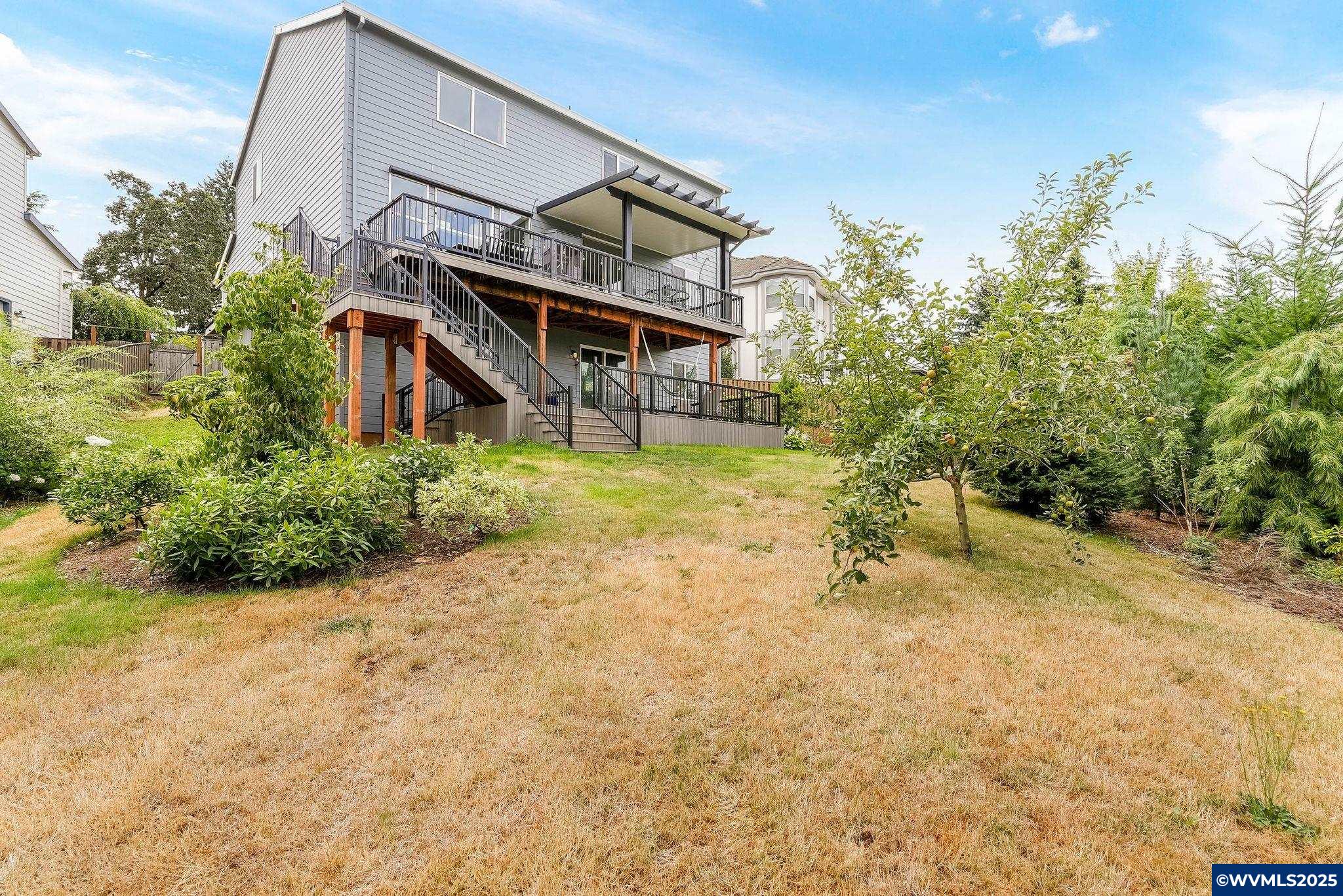 Salem, Oregon 97302, United States, 4 Bedrooms Bedrooms, ,4 BathroomsBathrooms,Residential,Active,189844