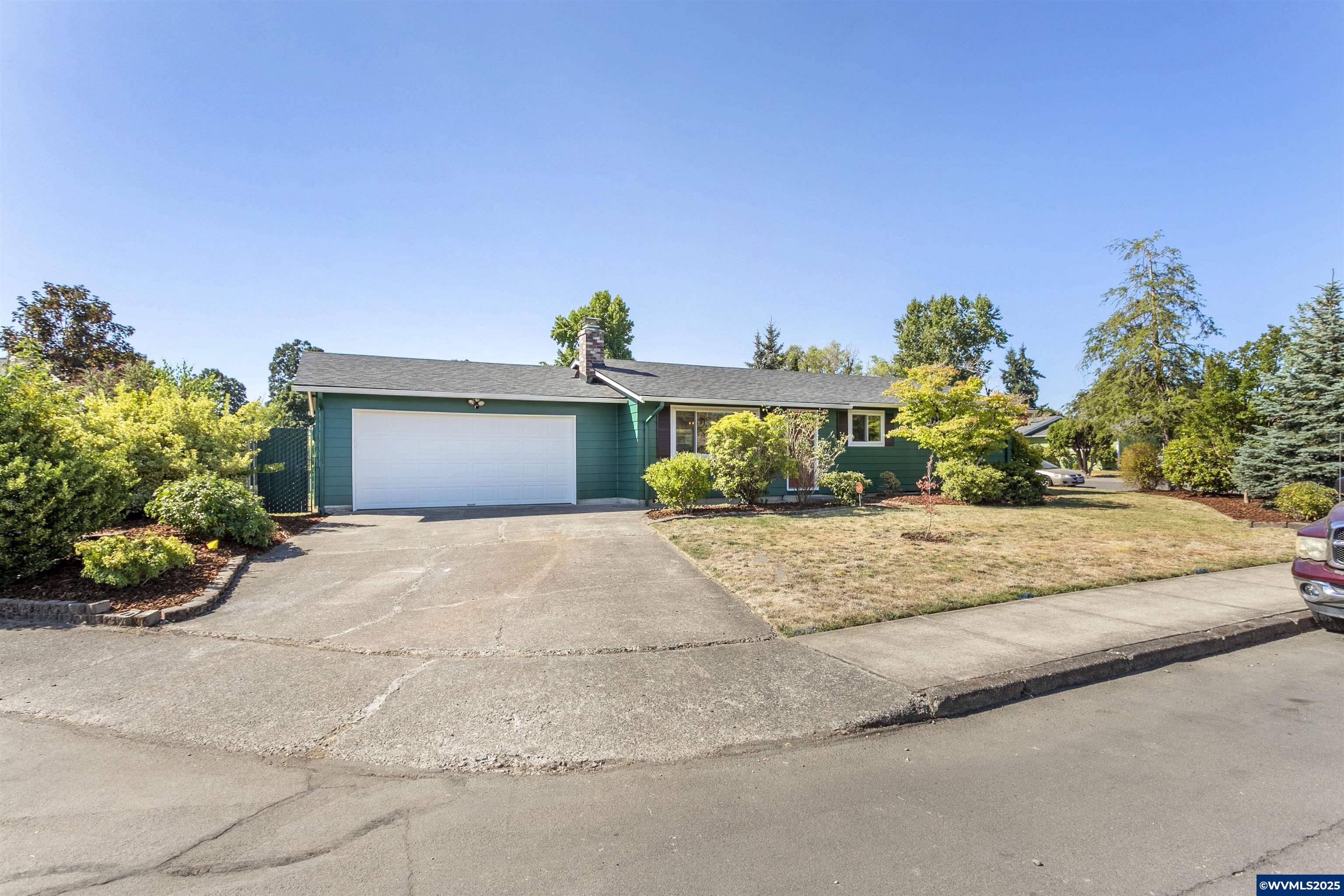 436 Buckboard Ct