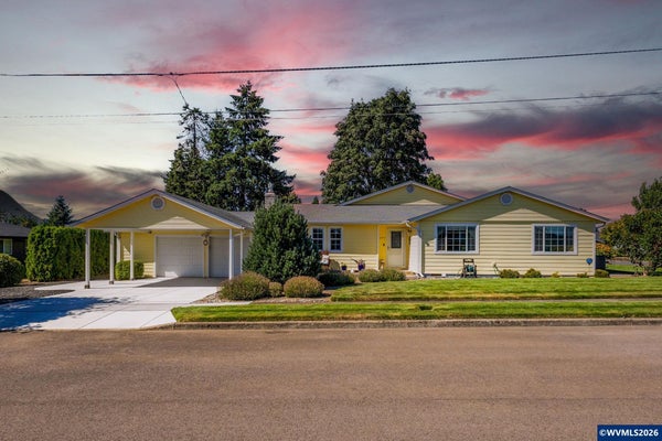 499 NE CHERRY ST, SUBLIMITY, OR 97385 - Image 9ad0113cab03e6e508fb63a1a2a9accc/3142130121