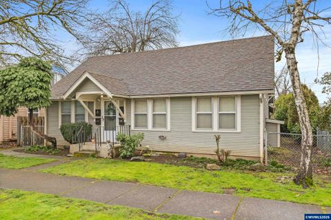 771 21st St SE Salem OR 97301