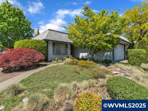 3016 Twin Oak Pl NW Salem OR 97304