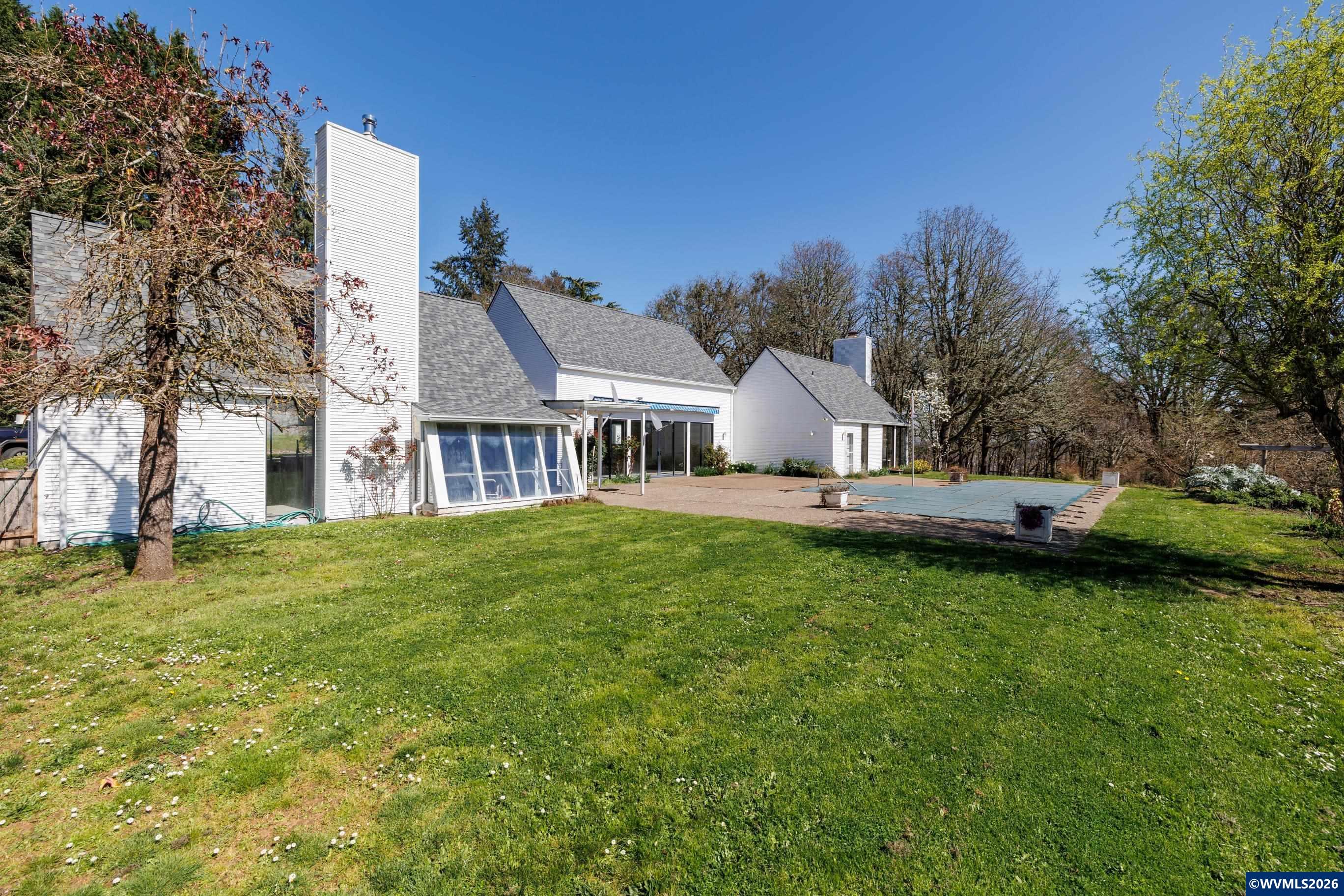 3251 SW Redmond Hill Rd