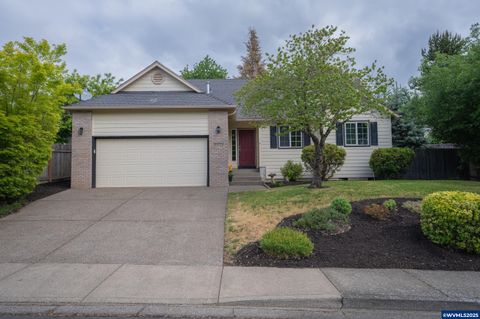 1573 Ammon St NW Salem OR 97304