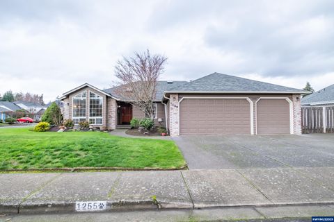 1255 NE Laurelridge St Keizer OR 97303