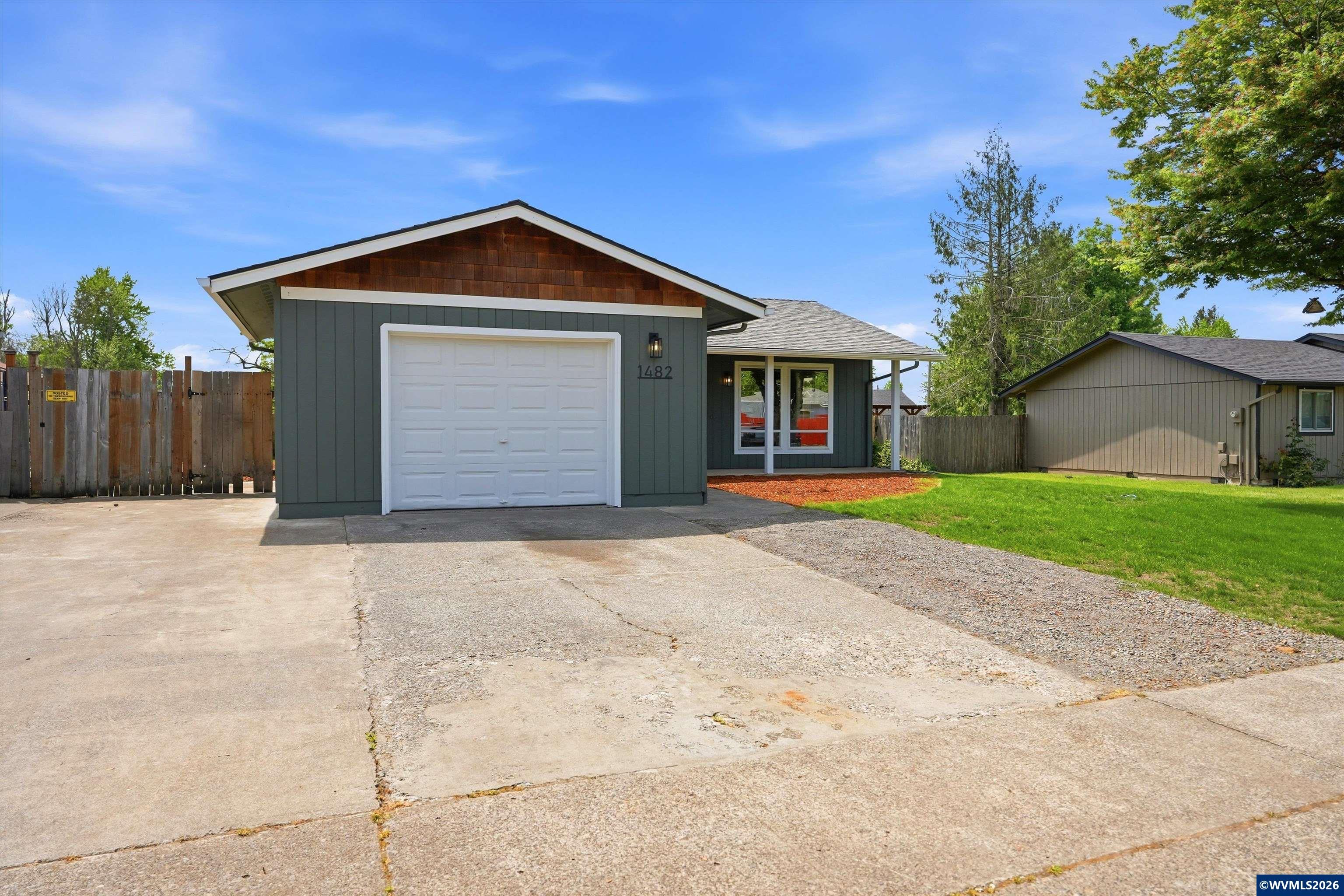 1482 Westwood Dr