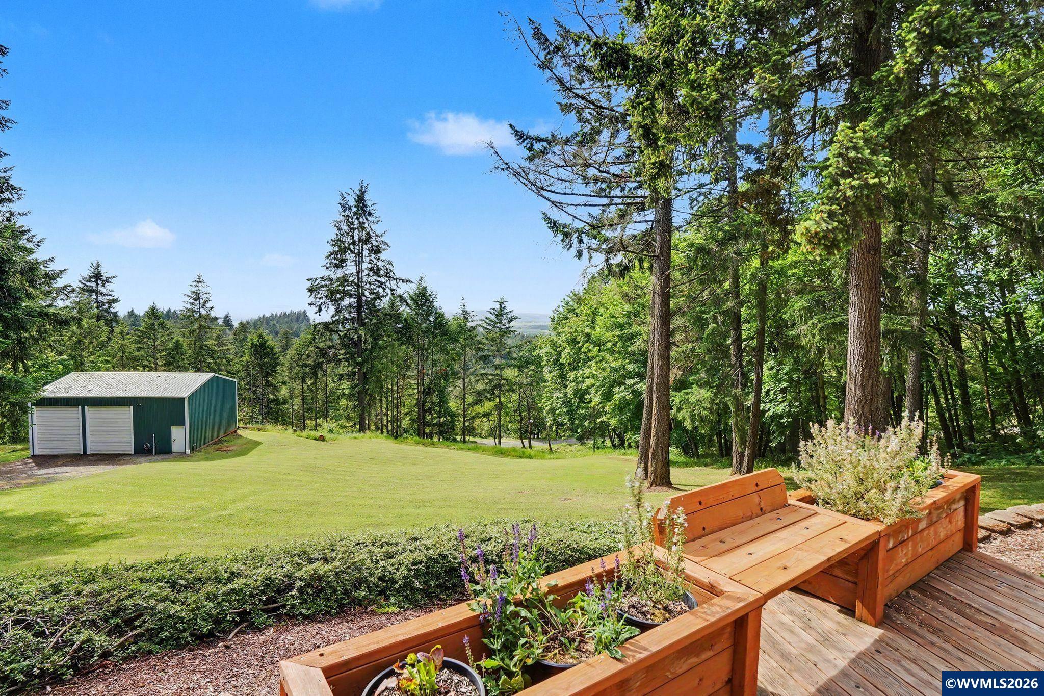 22475 SE Royal Anne Dr