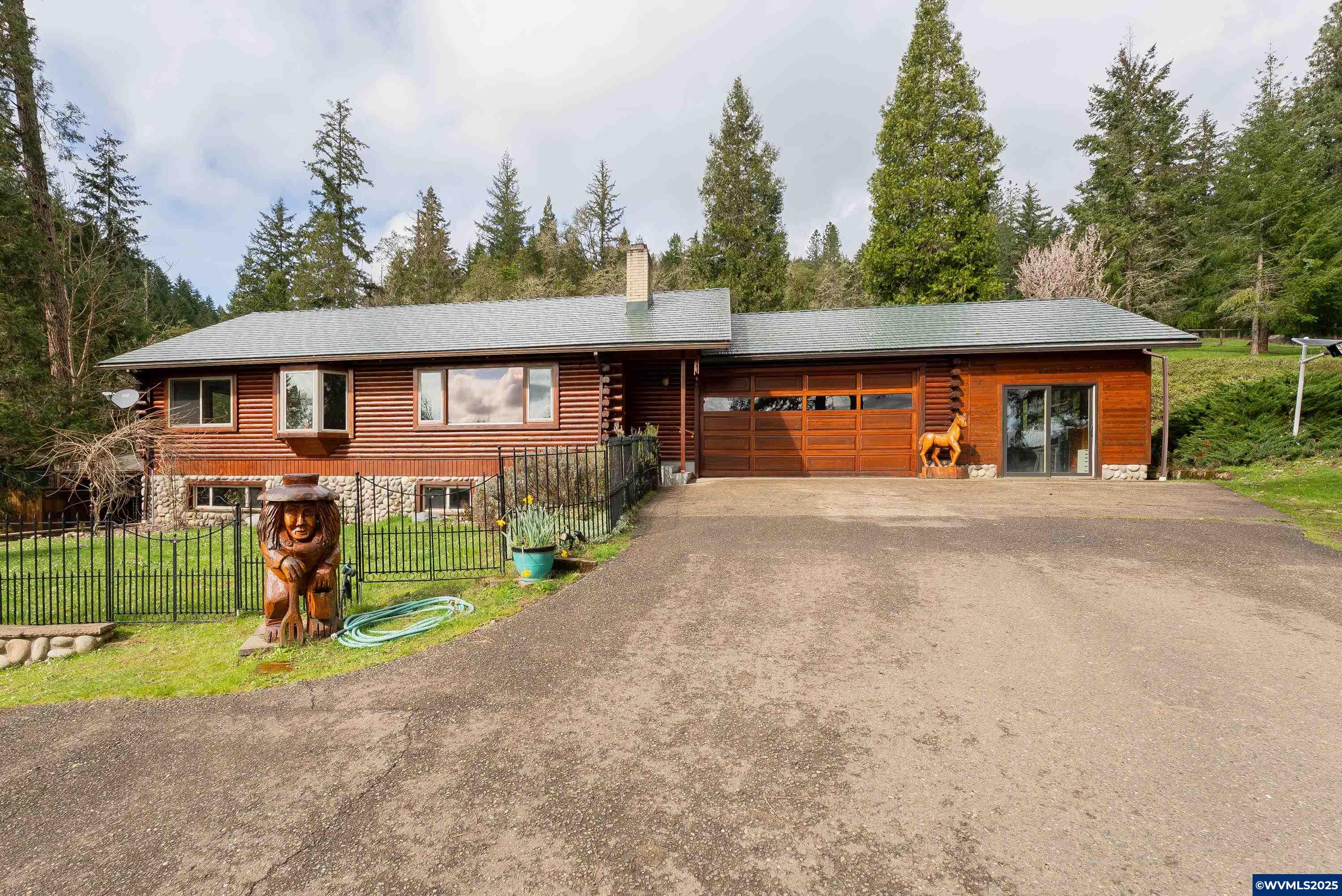 402 Northside Rd