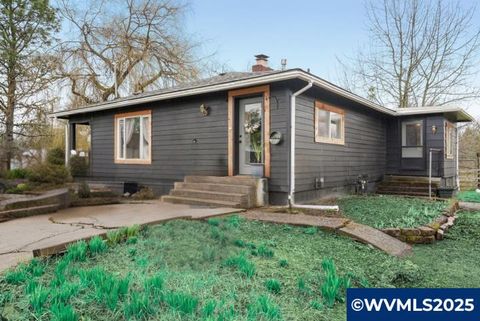 105 Cooper Ln Philomath OR 97370