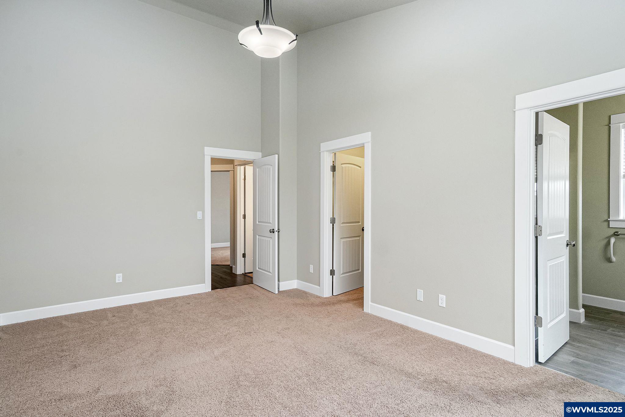 Monmouth, Oregon 97361, United States, 4 Bedrooms Bedrooms, ,2 BathroomsBathrooms,Residential,Active,250616