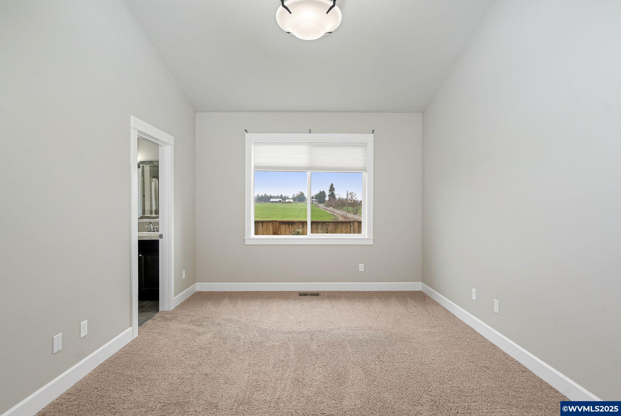 Monmouth, Oregon 97361, United States, 4 Bedrooms Bedrooms, ,2 BathroomsBathrooms,Residential,Active,250616