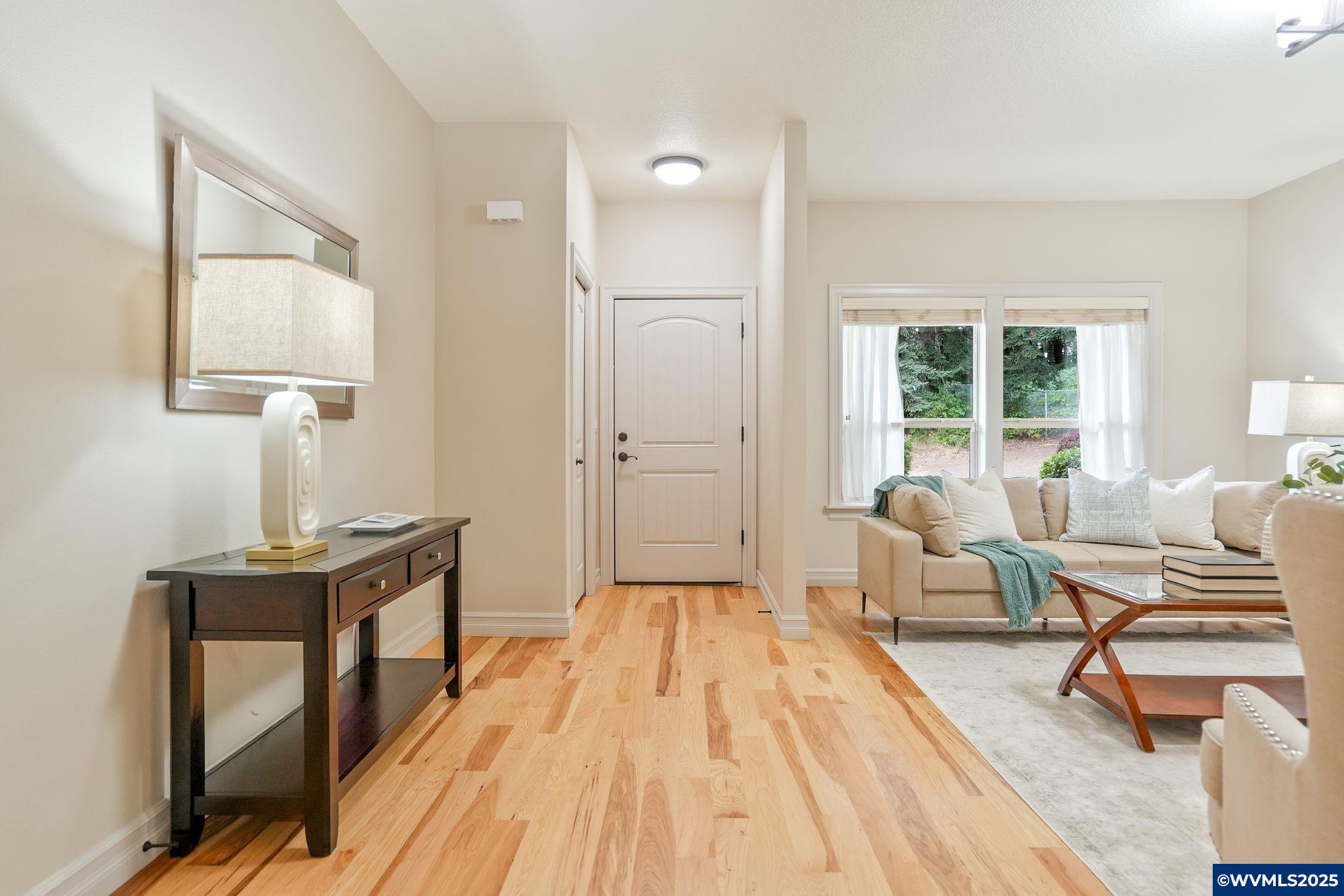 2011 SW Kendra St