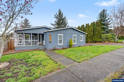 1537 Corum Ct NW Salem OR 97304