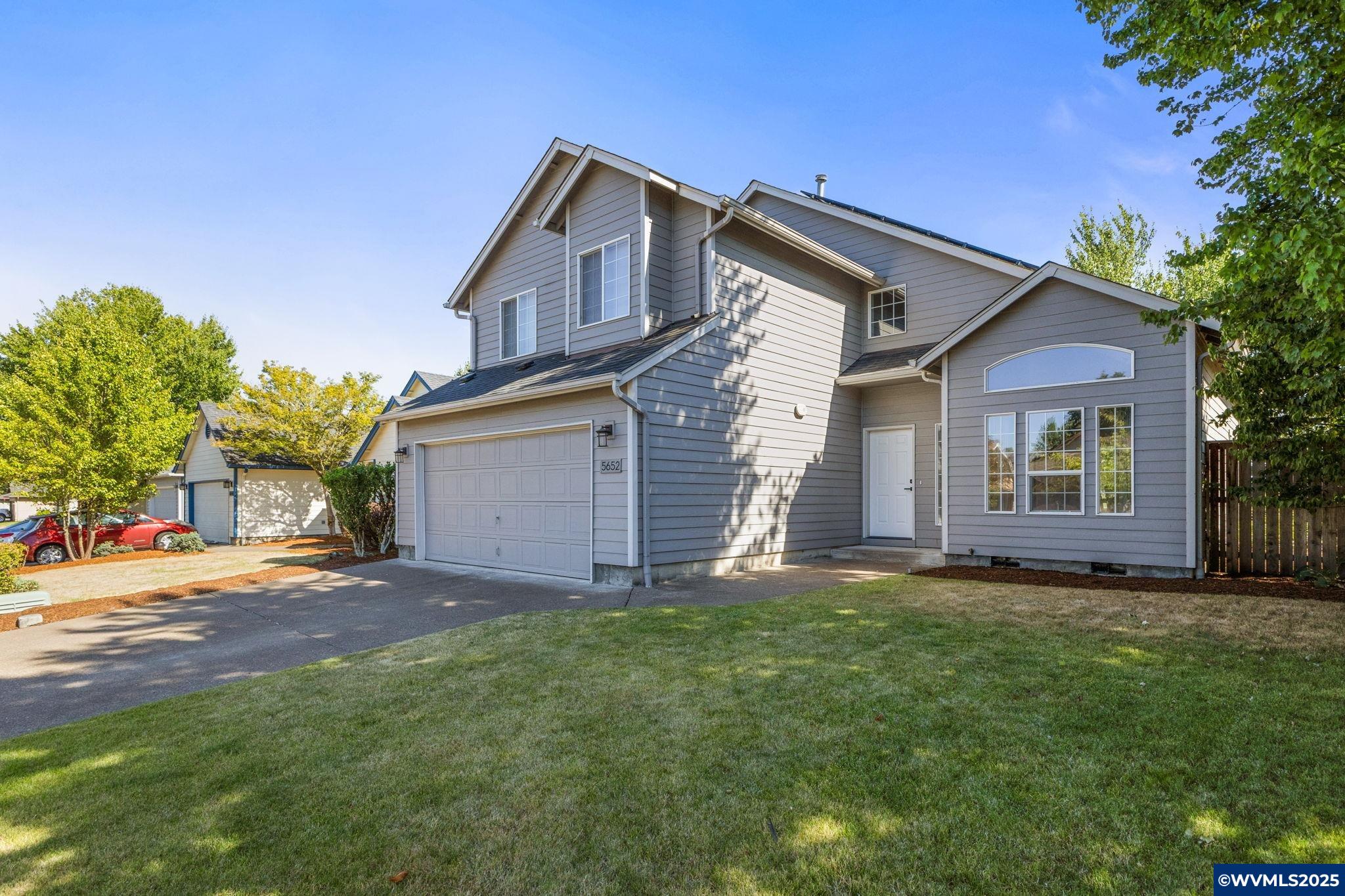 5652 Bluestem Pl