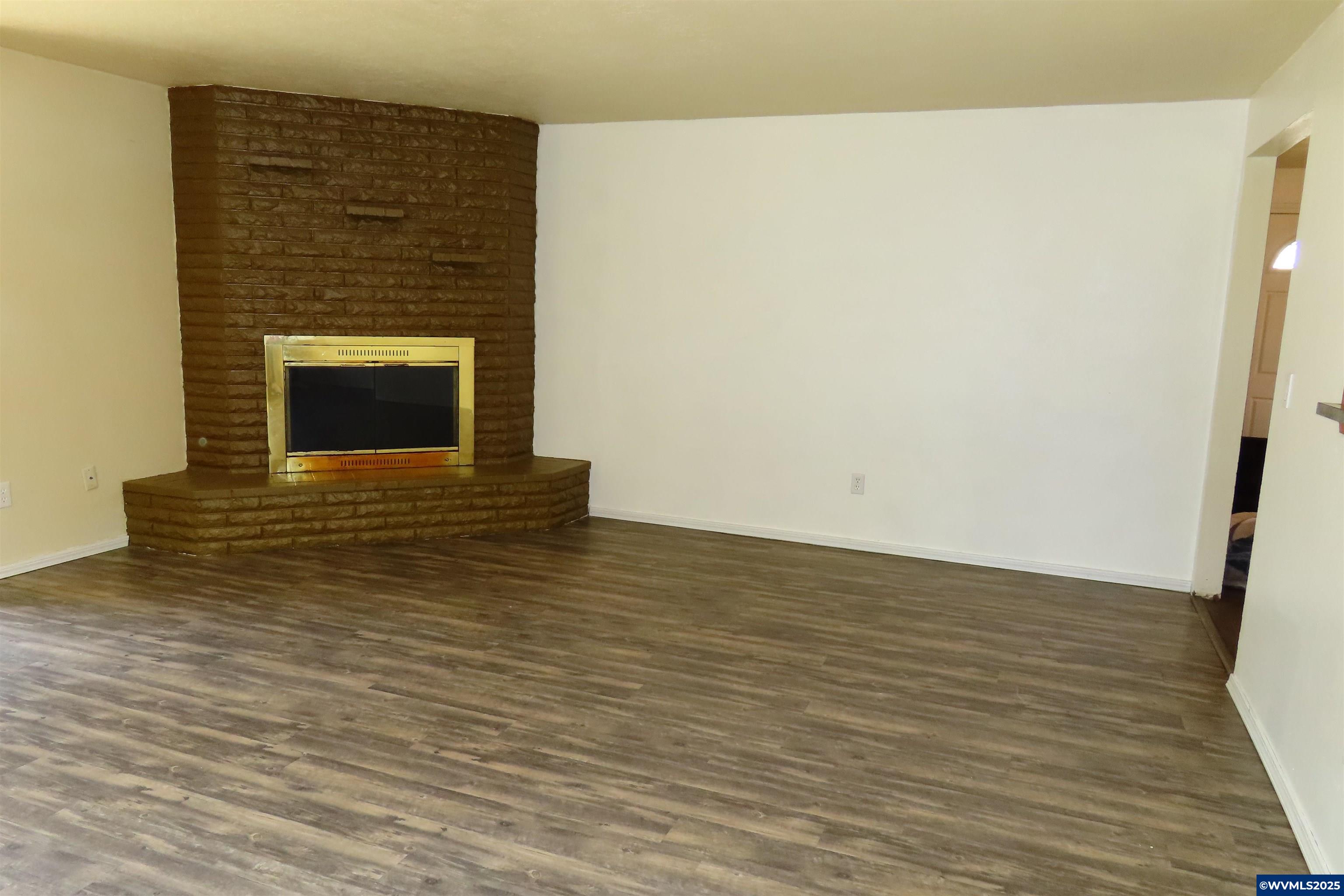 1810 39th Av SE