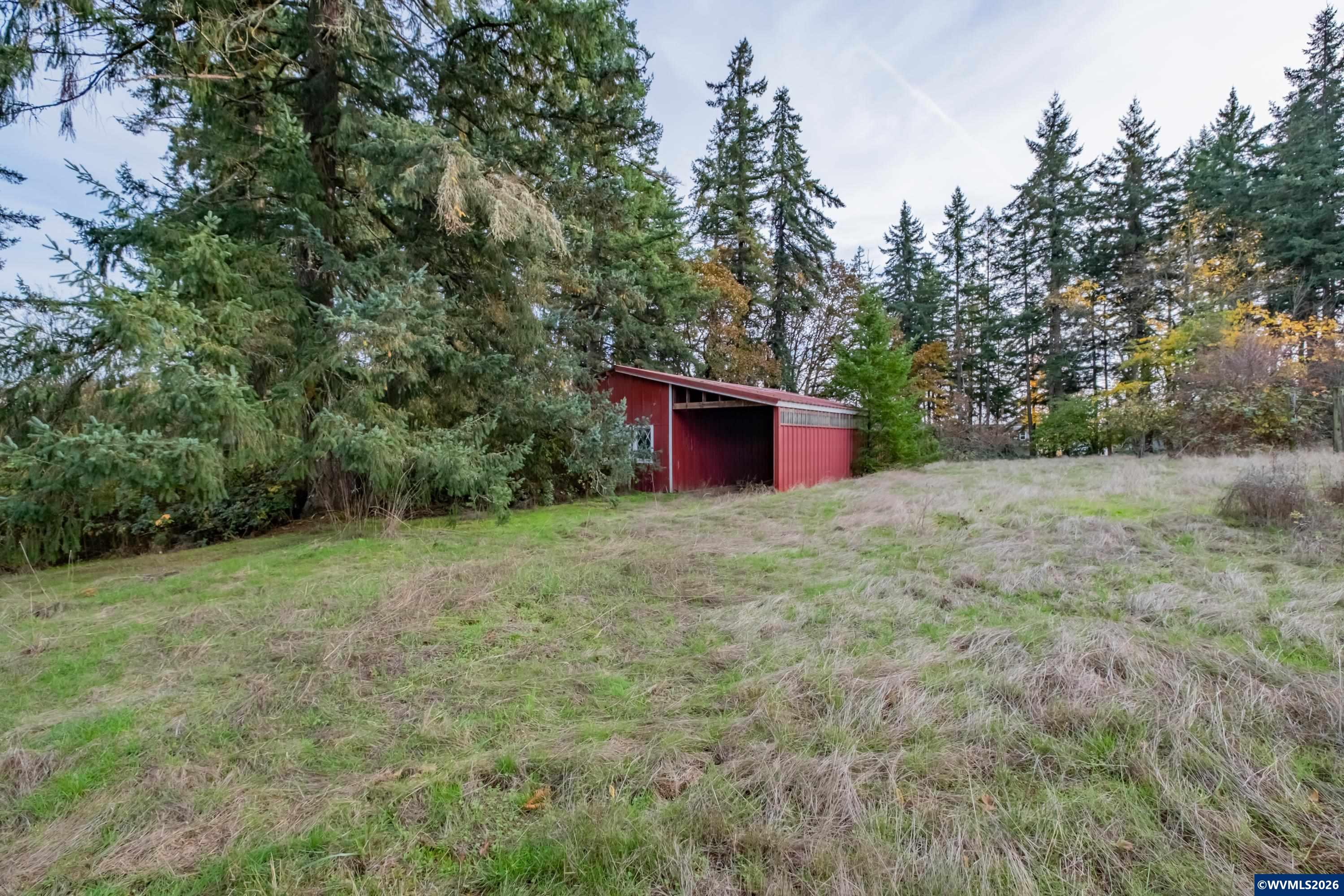 Lot 2 NW Oak Hills Av
