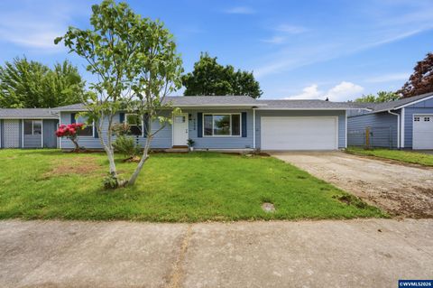 4658 Squire Ct NE Salem OR 97301