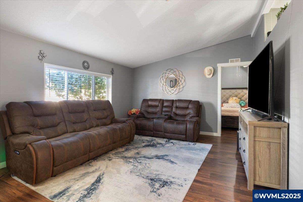 5122 Copper Creek #74 Lp NE