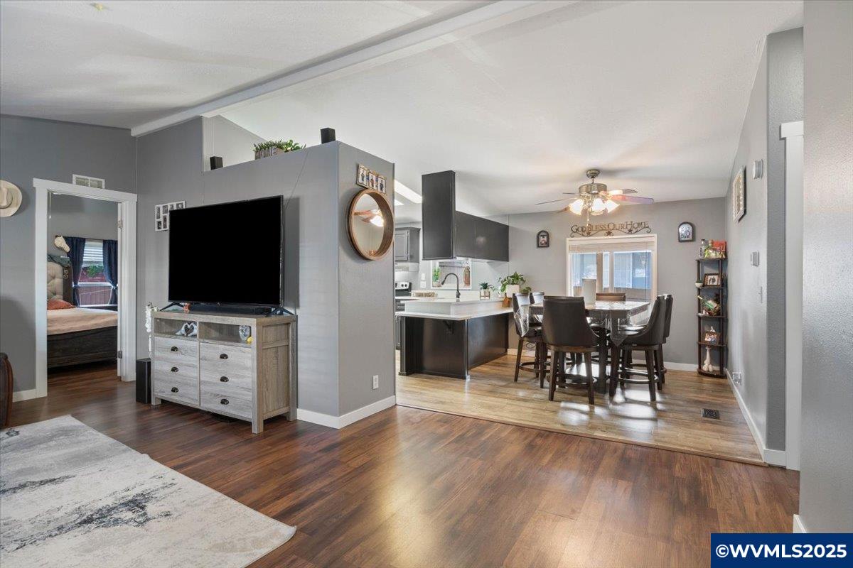 5122 Copper Creek #74 Lp NE