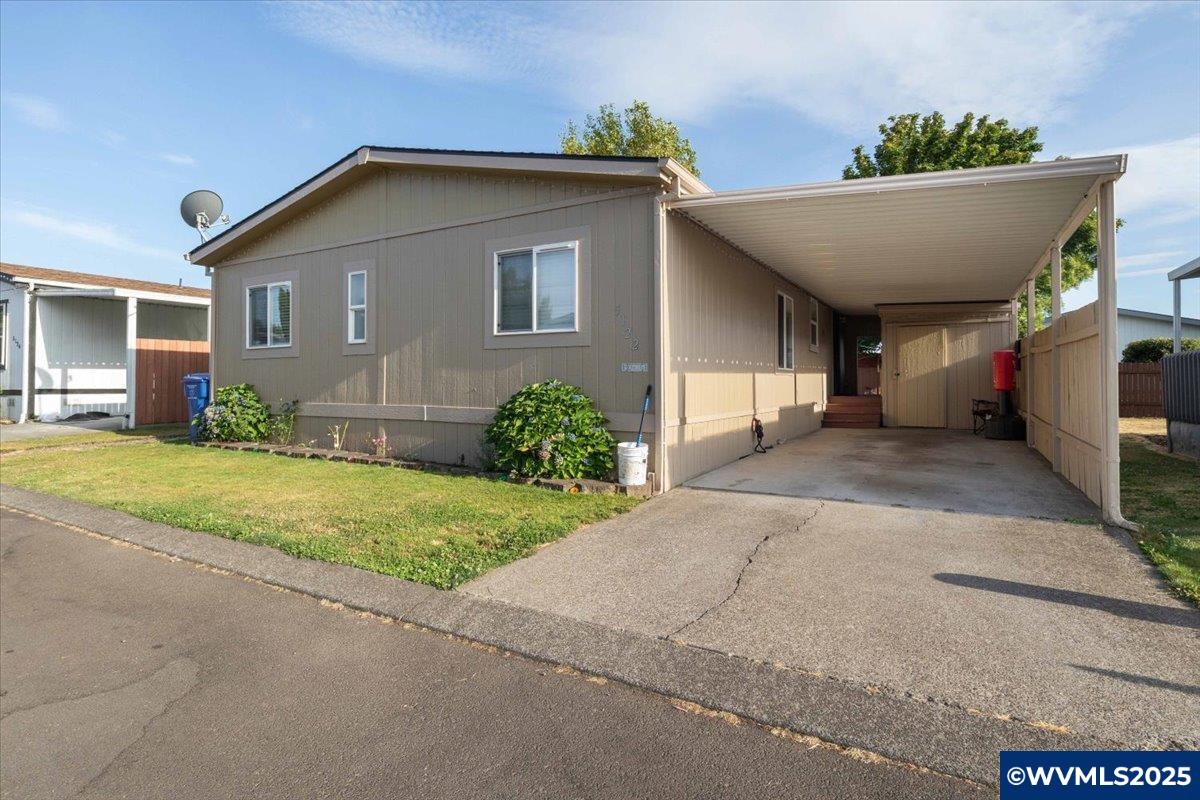 5122 Copper Creek #74 Lp NE