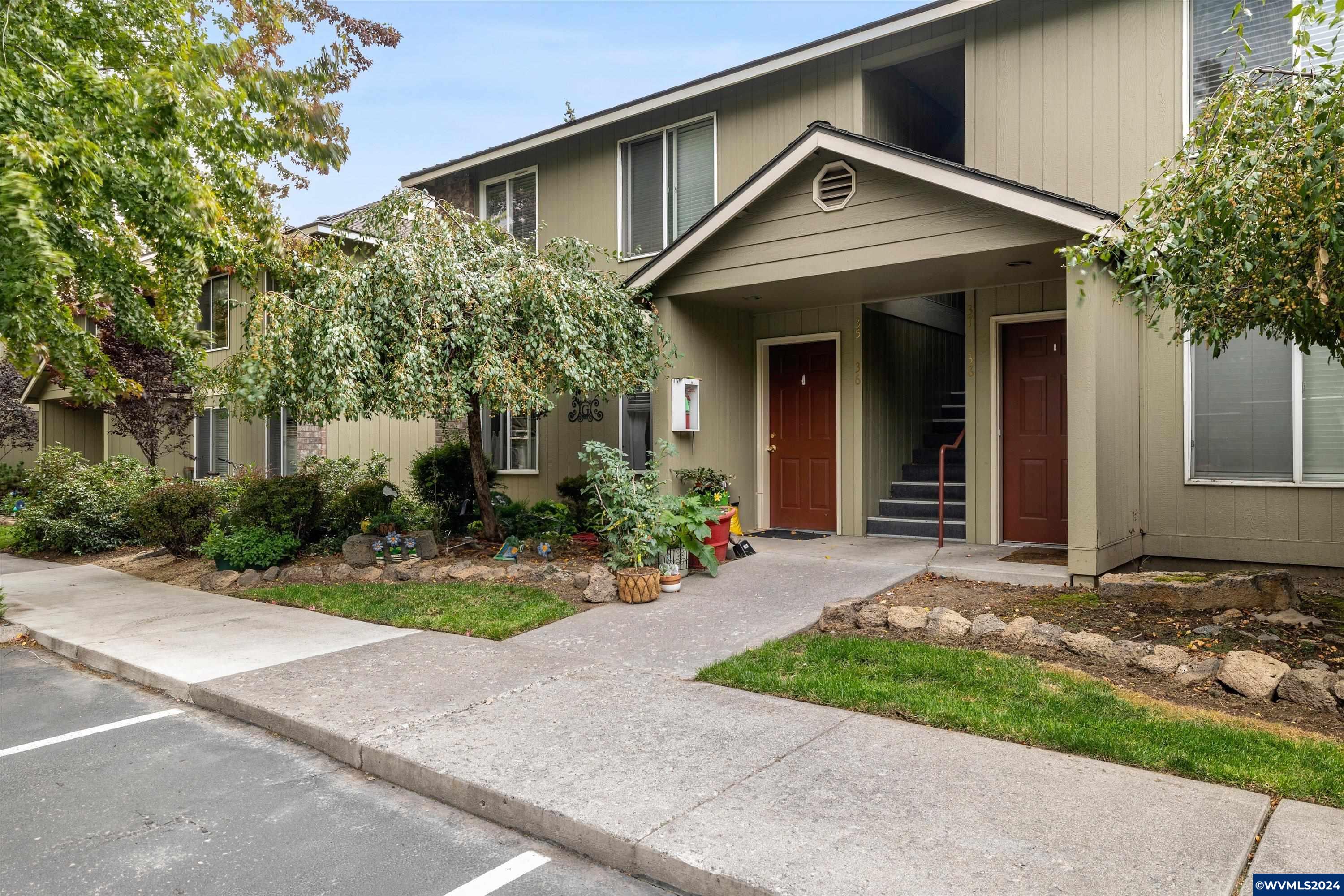 1280 NE Purcell (-1330) Bl