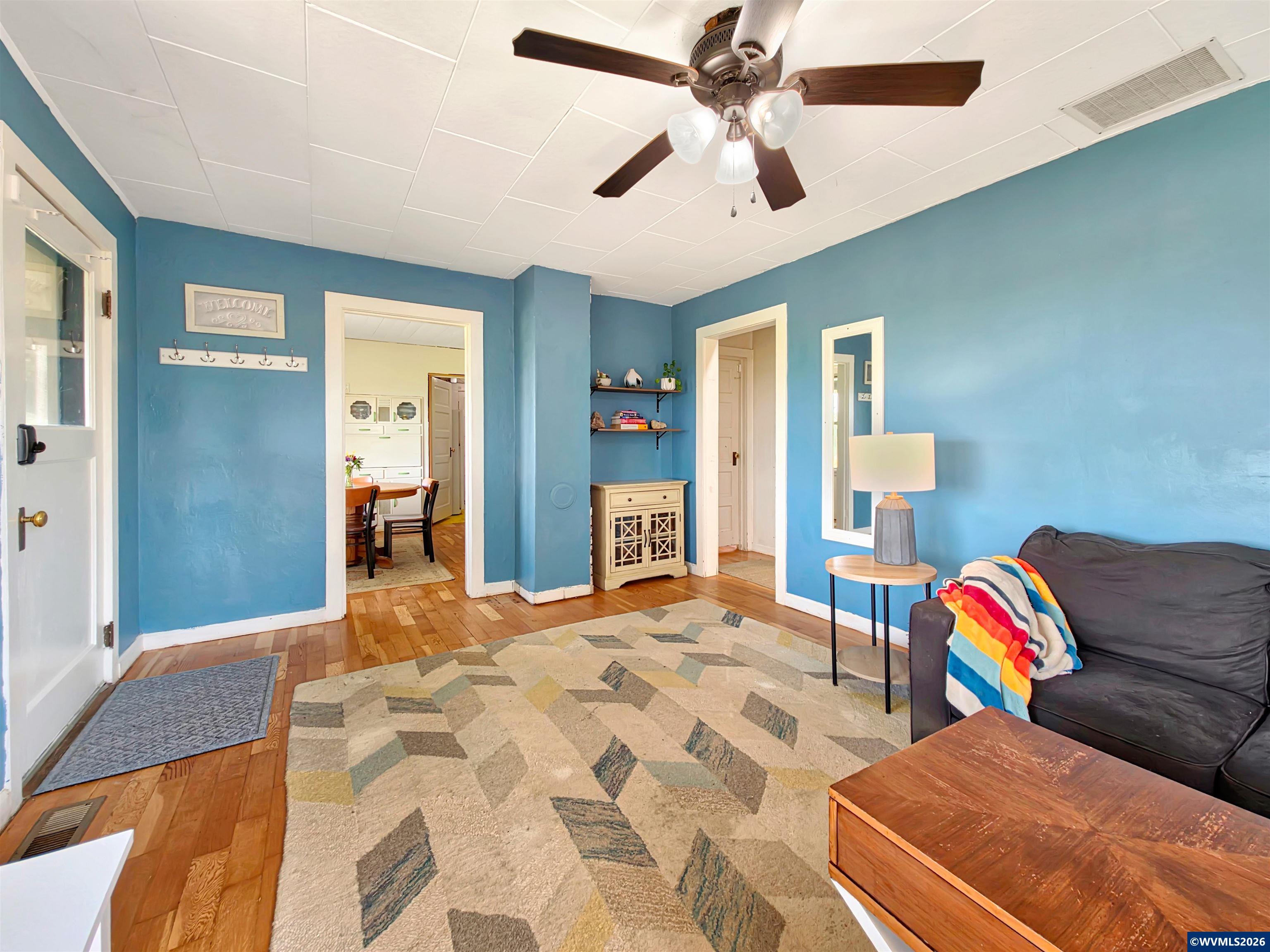 1290 Oak Villa Rd