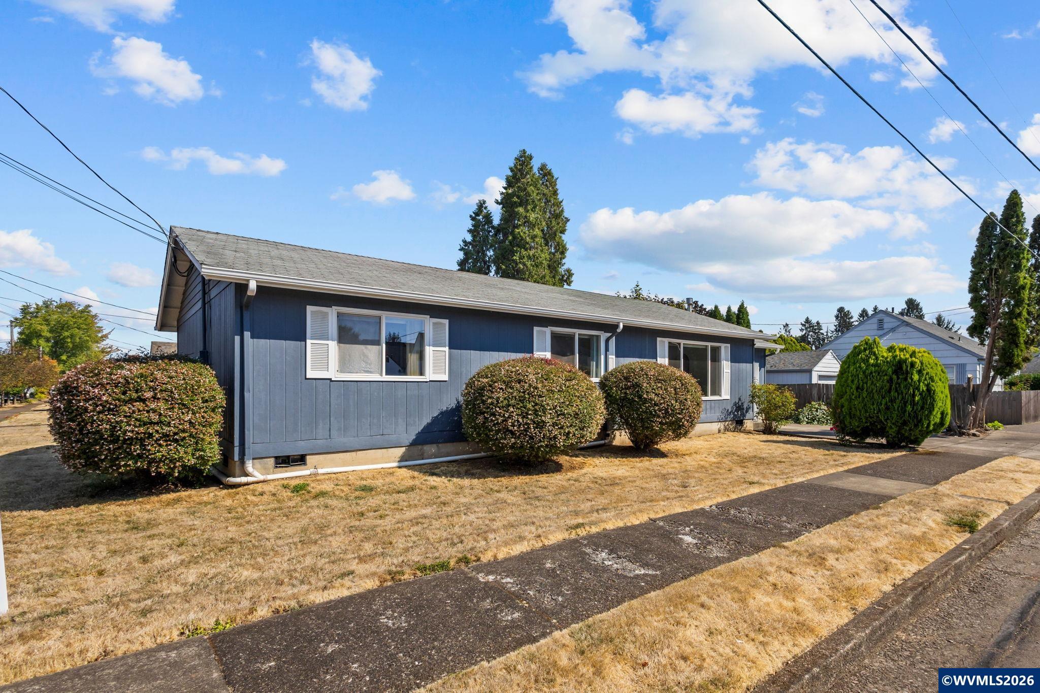 1485 Lawnridge St SW