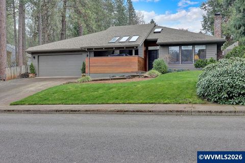 1626 Cinnamon Hill Dr SE Salem OR 97306